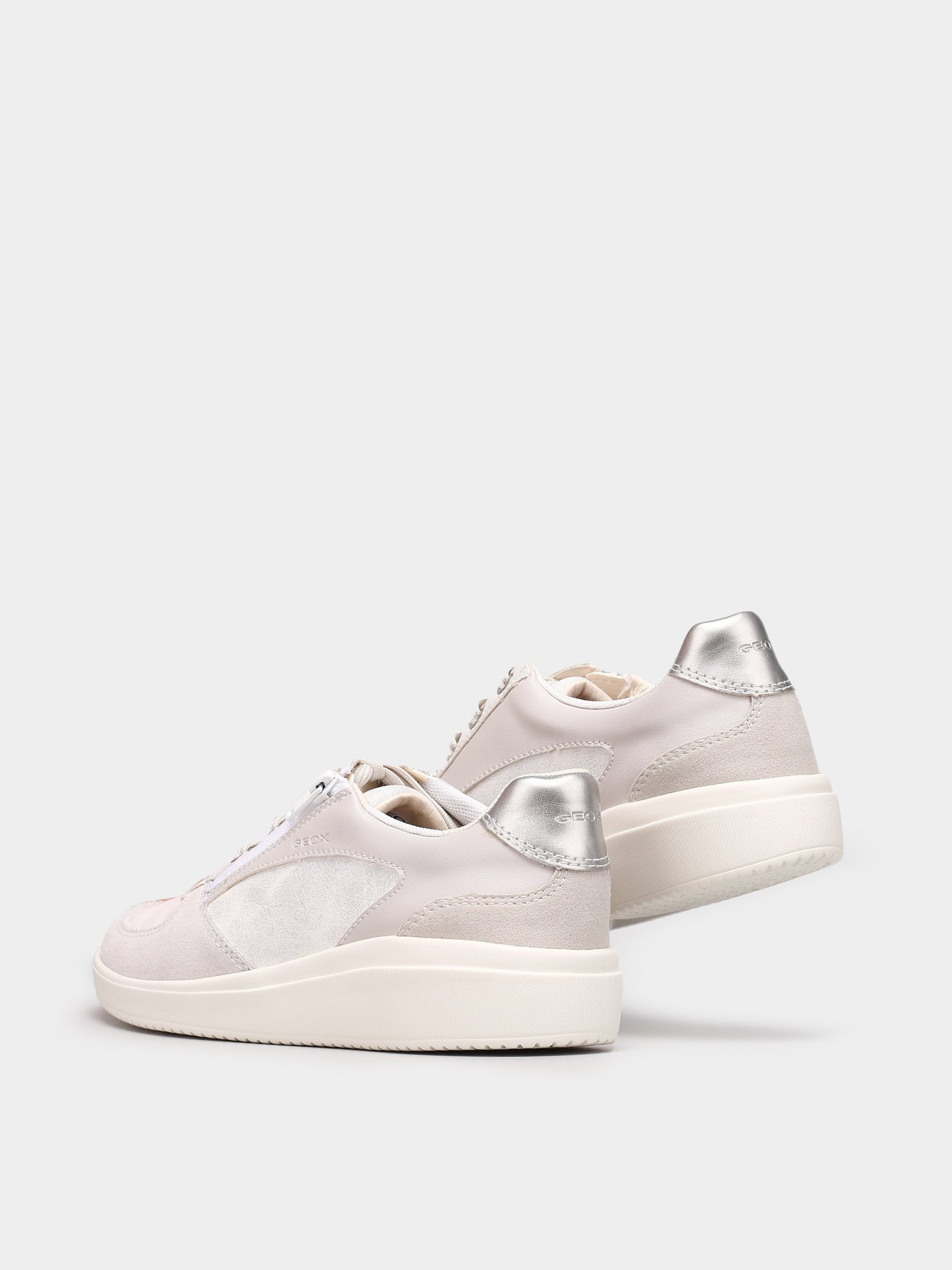 Кросівки повсякденні Geox D Tahina модель D04BDA-0PV22-C1352 Фото