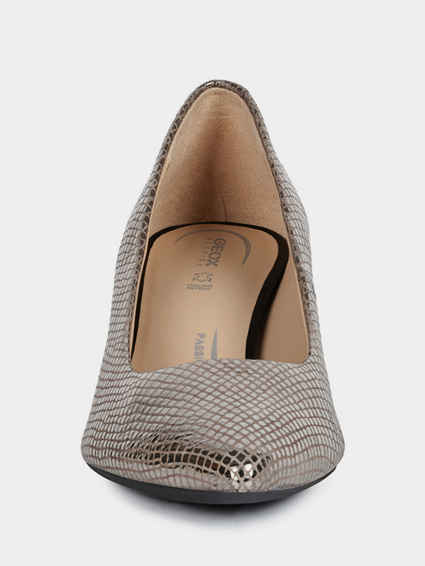 Туфли Geox D Bigliana модель D04NMA-000RY-C1357 Фото