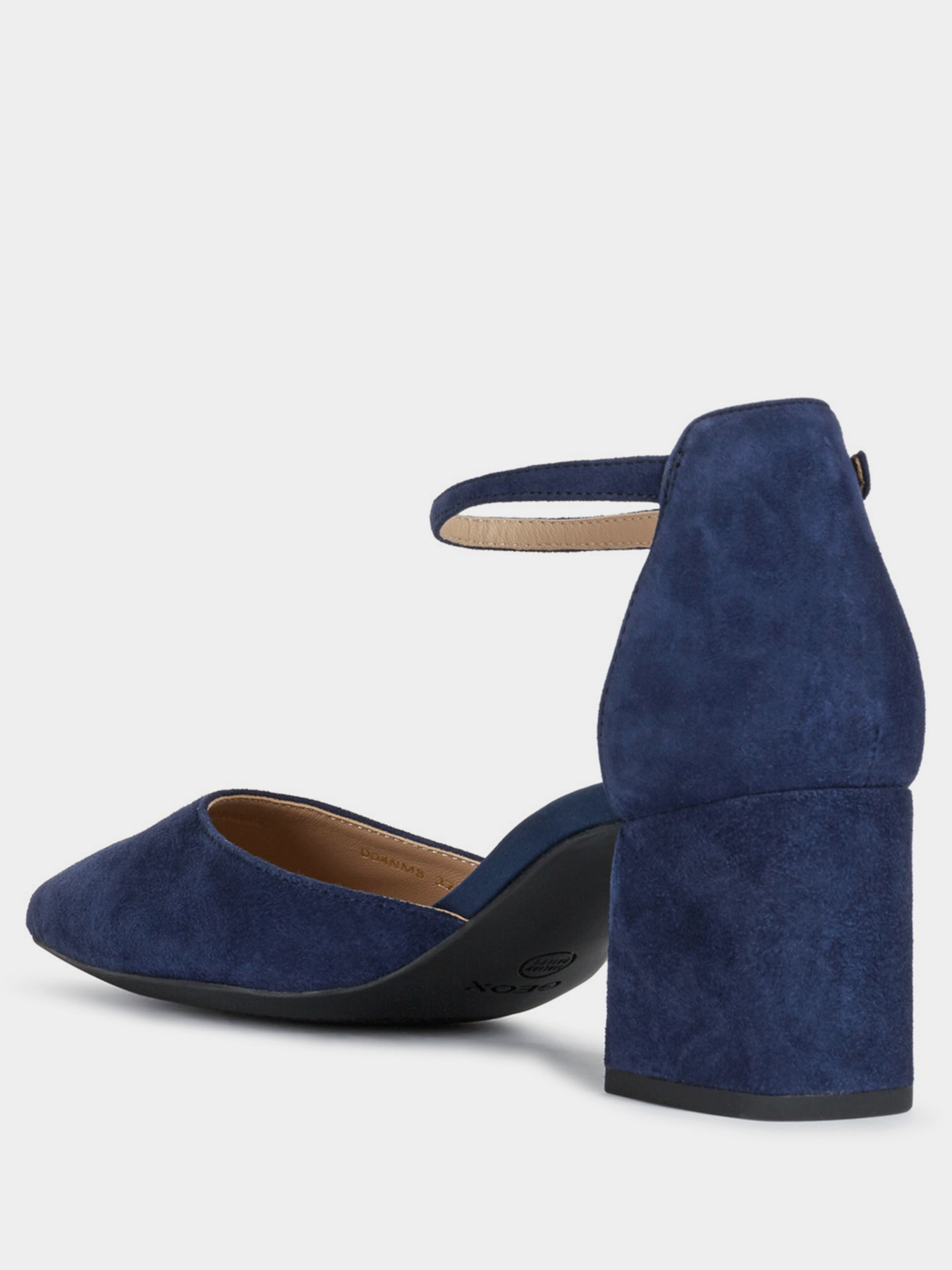 Босоножки Geox Bigliana модель D04NMB-00021-C4000 Фото