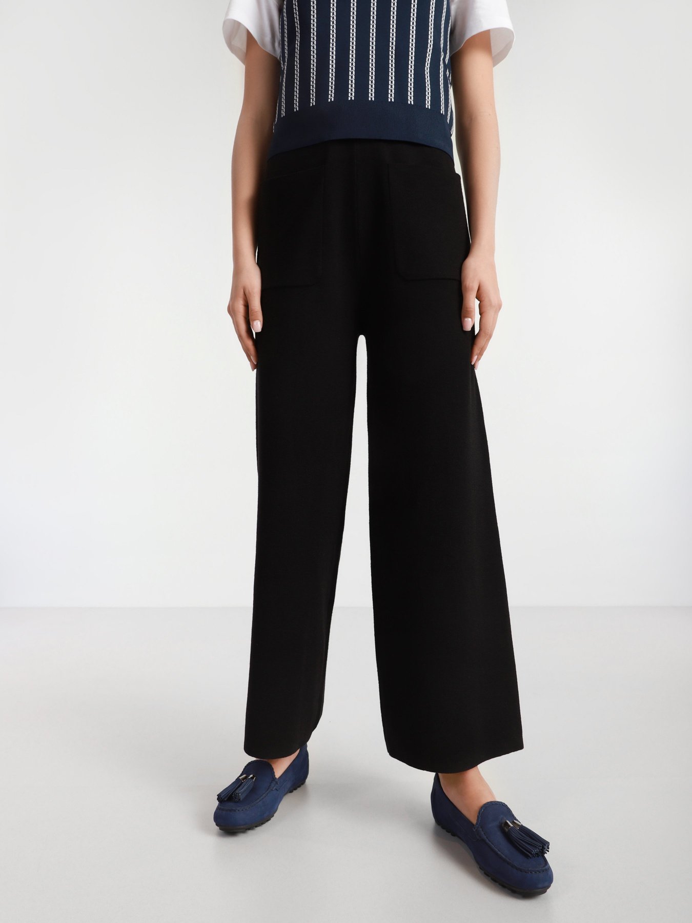 Мокасины Geox D Leelyan модель D154RA-00033-C4000 Фото