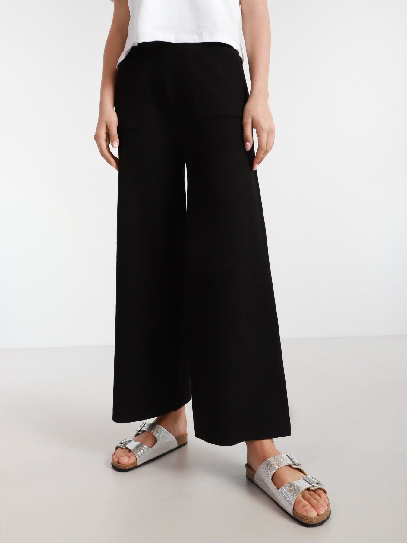 Шлепанцы Geox Brionia модель D15LSA-000CF-C1007 Фото