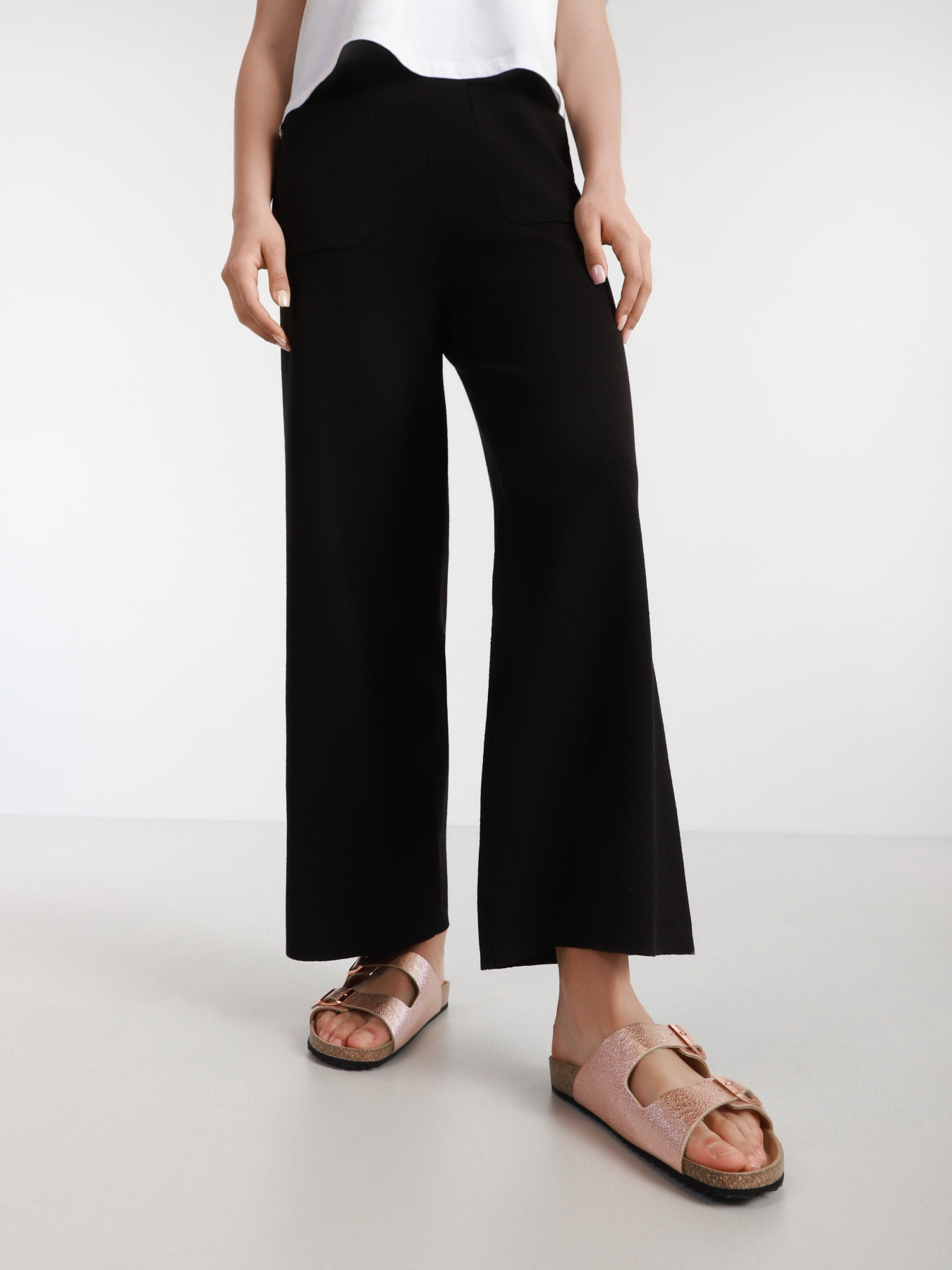 Шлепанцы Geox Brionia модель D15LSA-000CF-C8024 Фото