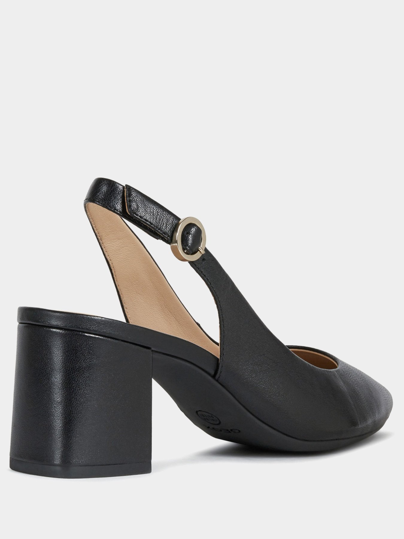 Босоножки Geox Bigliana модель D15NMA-000TU-C9999 Босоножки Geox Bigliana модель D15NMA-000TU-C9999 Фото