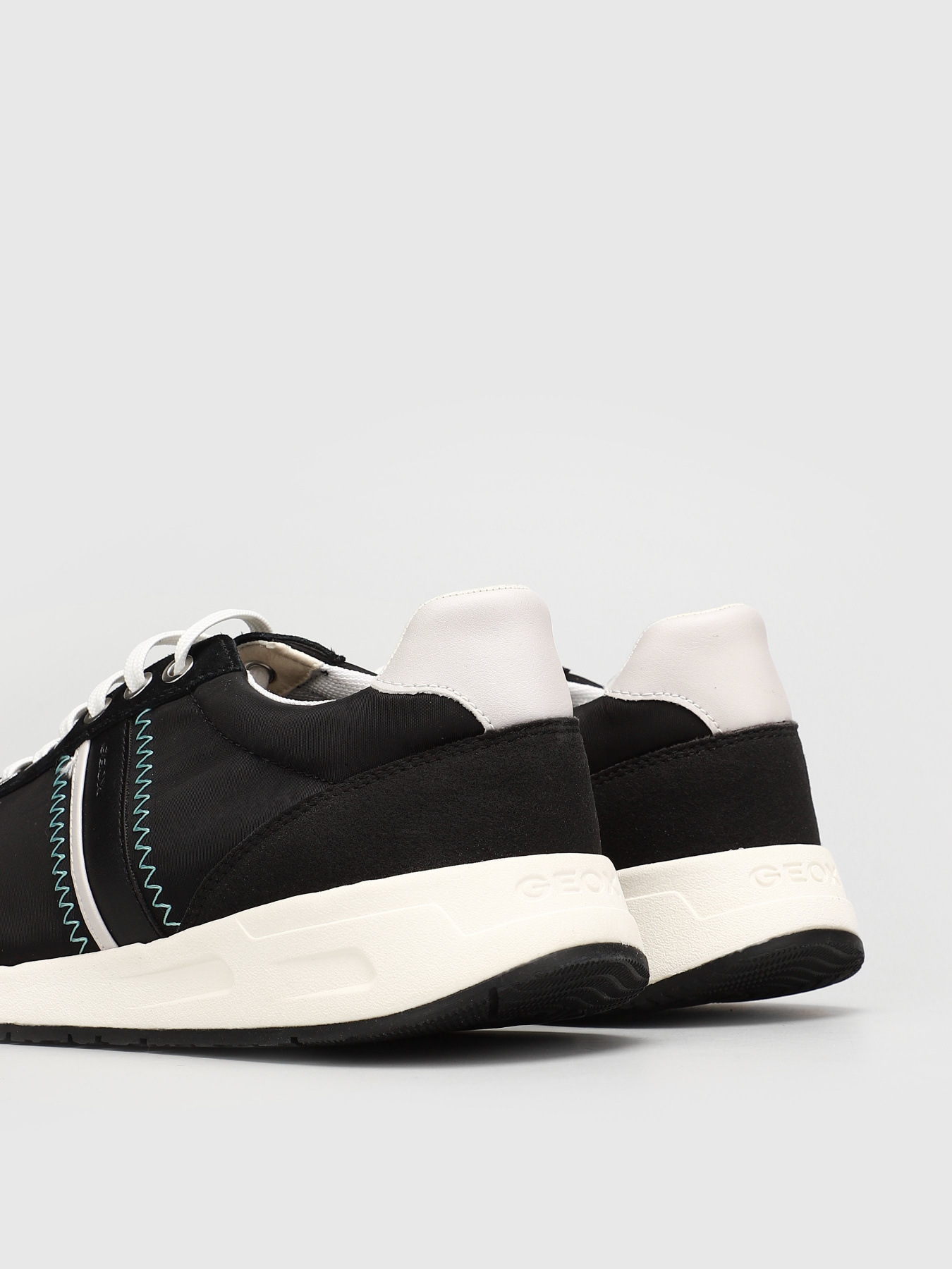 Кроссовки повседневные Geox Bulmya модель D15NQA-0FU22-C9999 Фото