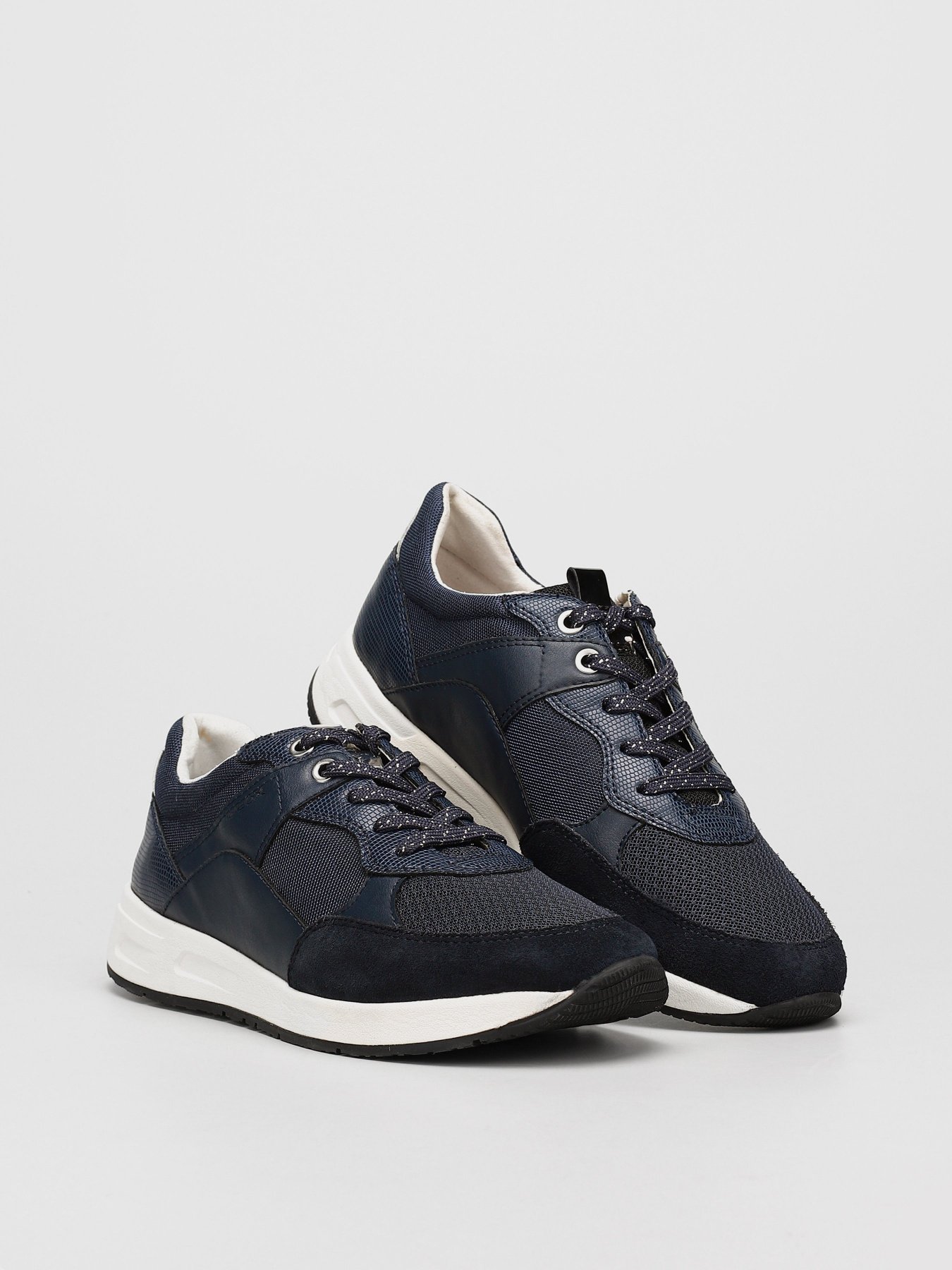 Кроссовки Geox D Bulmya модель D15NQB-01422-C4002 Фото