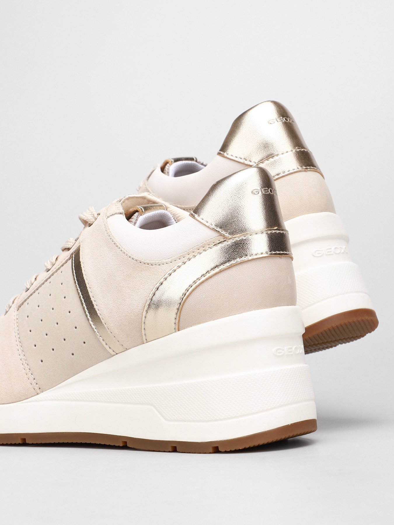 Полуботинки Geox Zosma модель D158LA-022CL-C5000 Фото