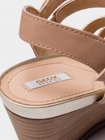 Босоніжки Geox Dorotha модель D928TC-043VI-CH62L Фото