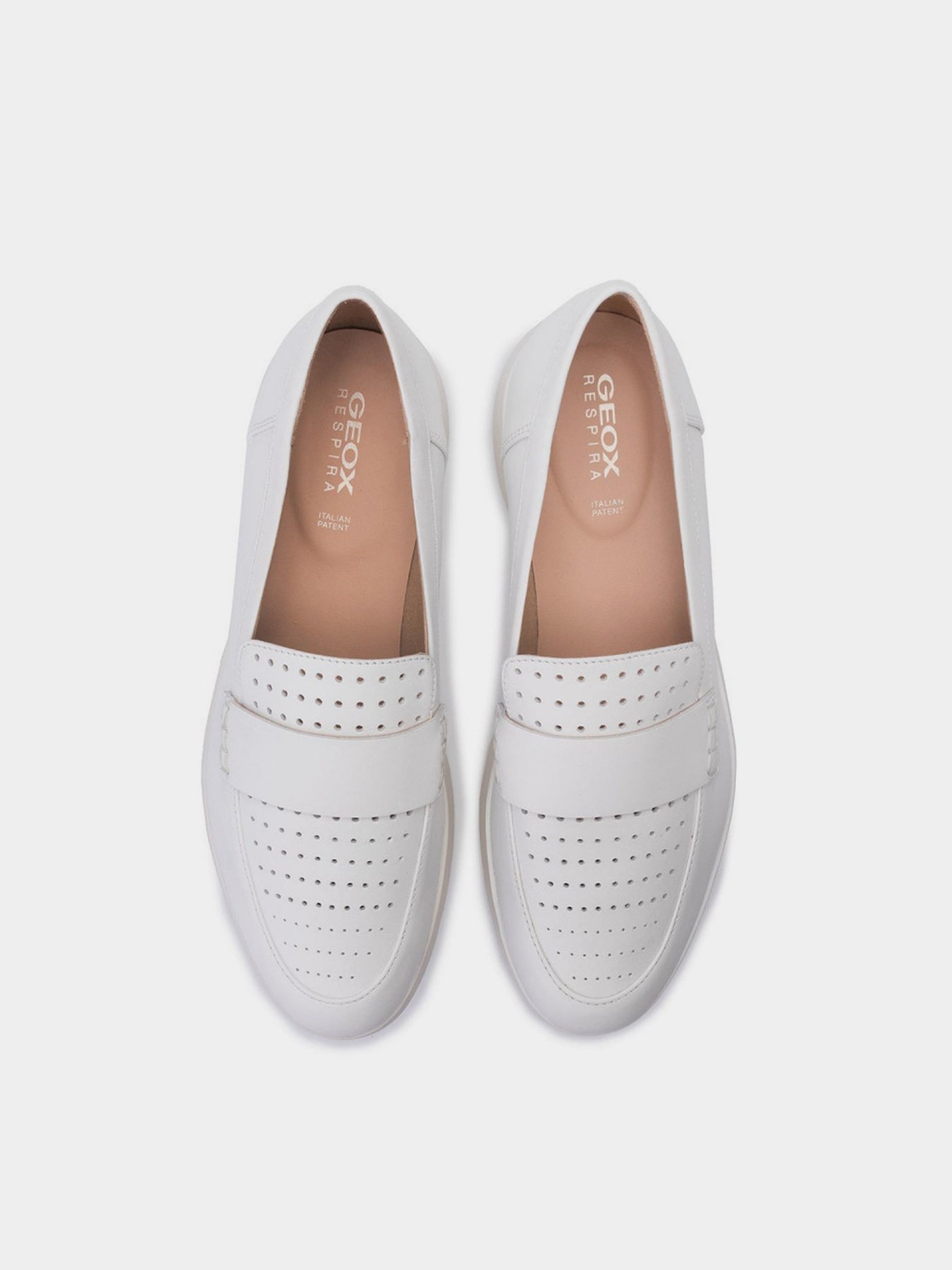 Туфли Geox Arjola модель D92DHE-00043-C1000 Фото