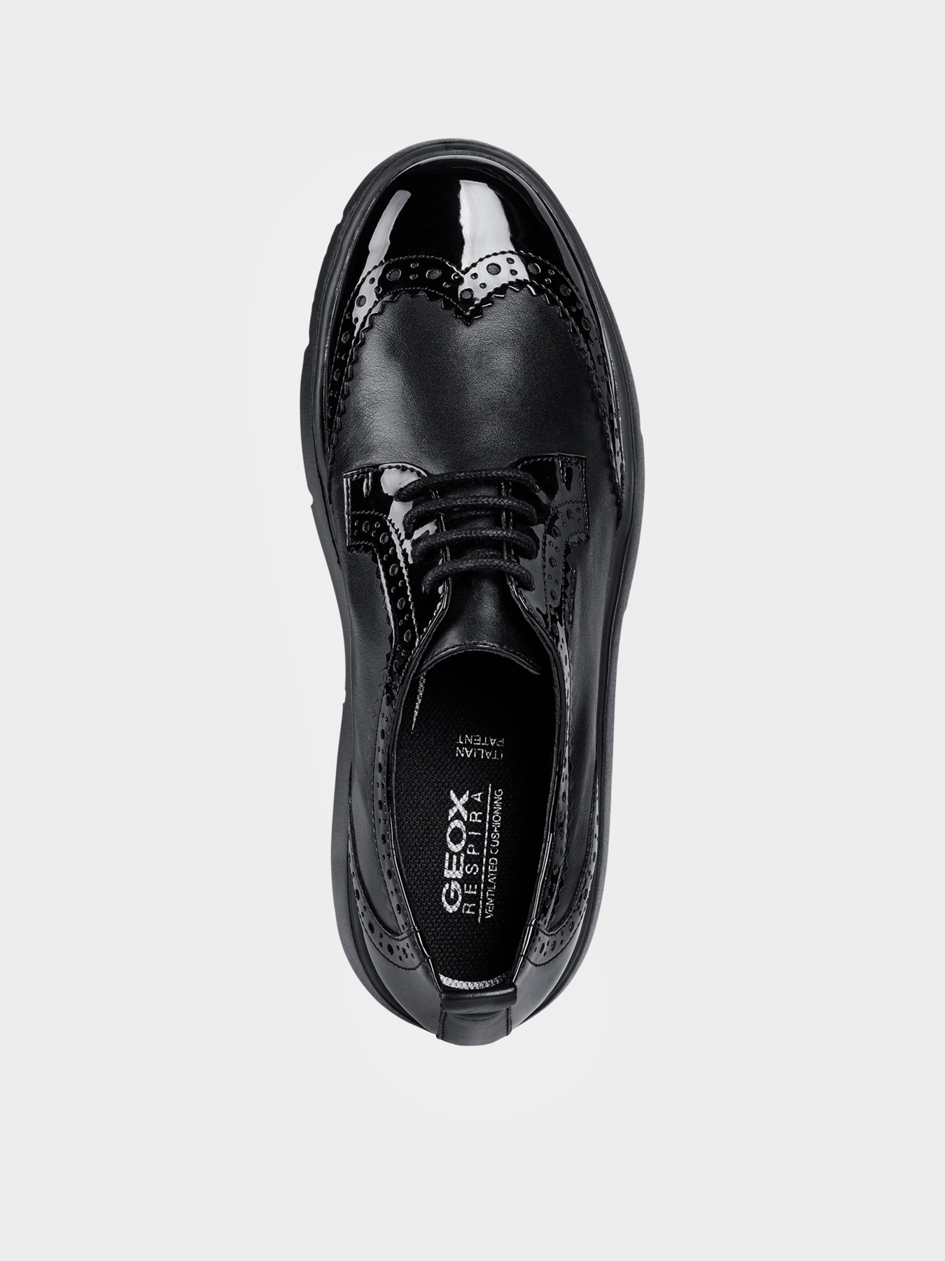 Полуботинки Geox модель D04LCI-08502-C9999 Полуботинки Geox модель D04LCI-08502-C9999 Фото