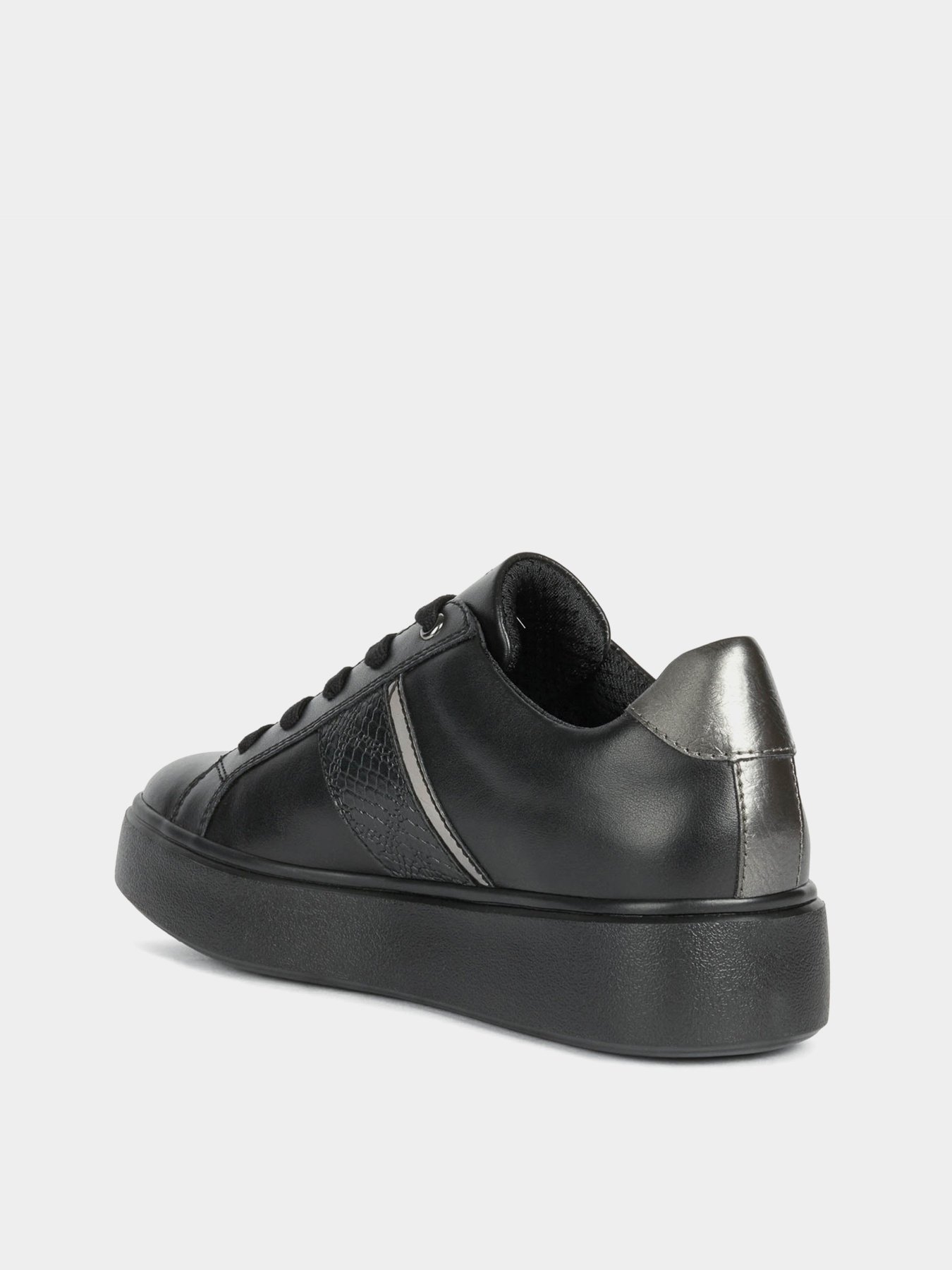 Полуботинки Geox модель D158DB-085PV-C9999 Полуботинки Geox модель D158DB-085PV-C9999 Фото