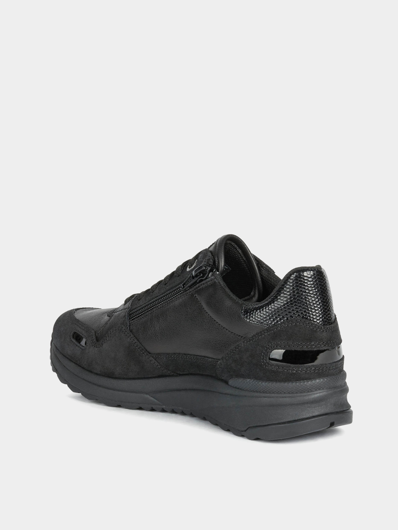 Кроссовки повседневные Geox Airell модель D162SA-02285-C9999 Фото