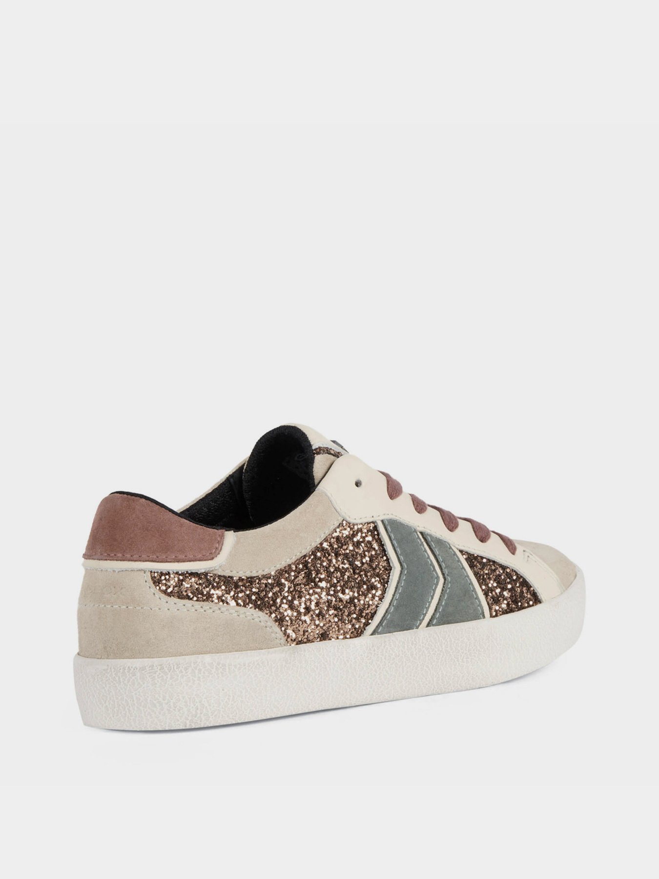 Полуботинки Geox Airell модель D16FBC-0EW22-C9HH6 Полуботинки Geox Airell модель D16FBC-0EW22-C9HH6 Фото