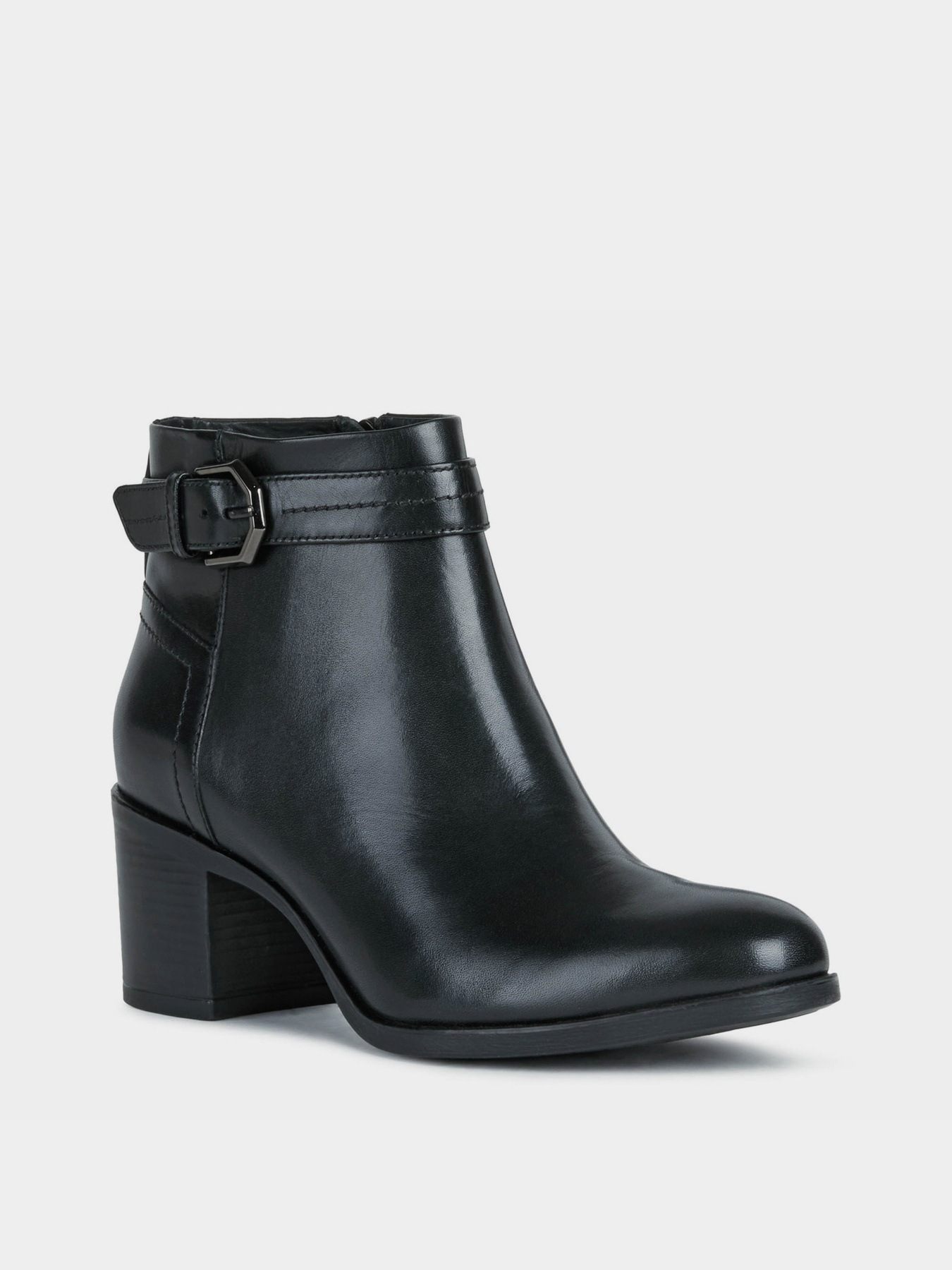 Ботинки Geox модель D16FSA-00043-C9999 Фото