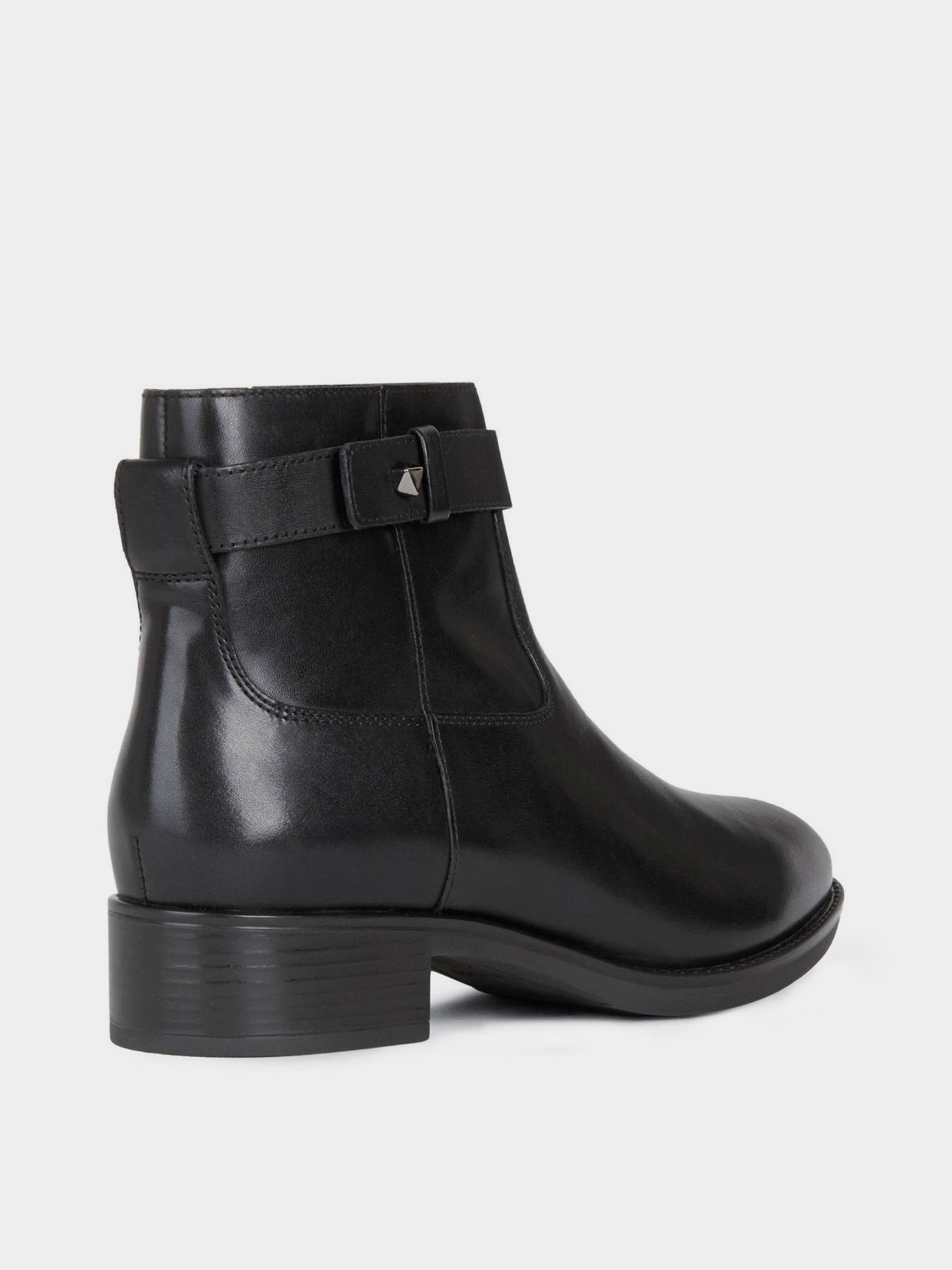 Ботинки Geox модель D16G1B-00043-C9999 Ботинки Geox модель D16G1B-00043-C9999 Фото