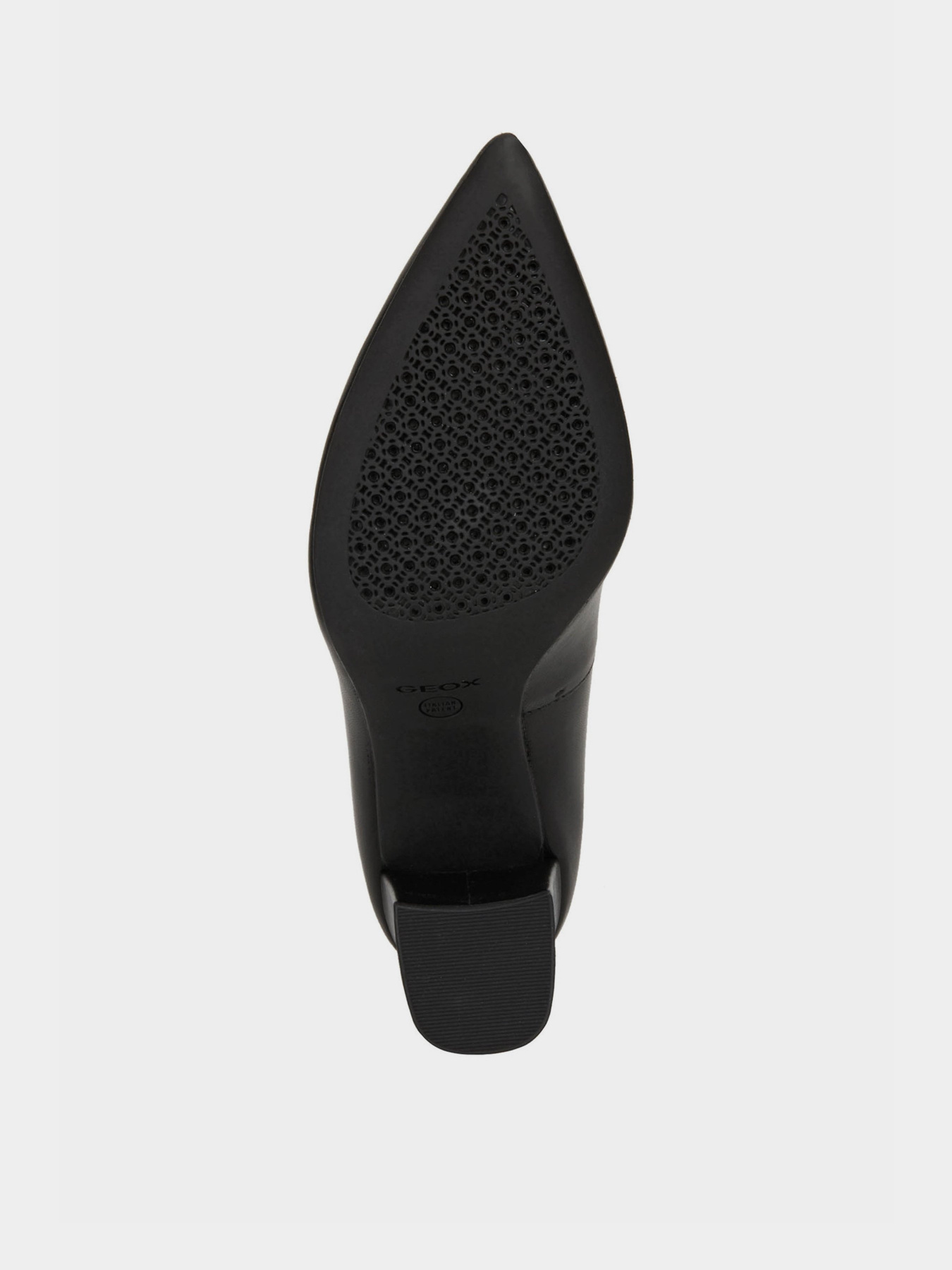 Туфли Geox Bigliana модель D16PWC-000TU-C9999 Фото