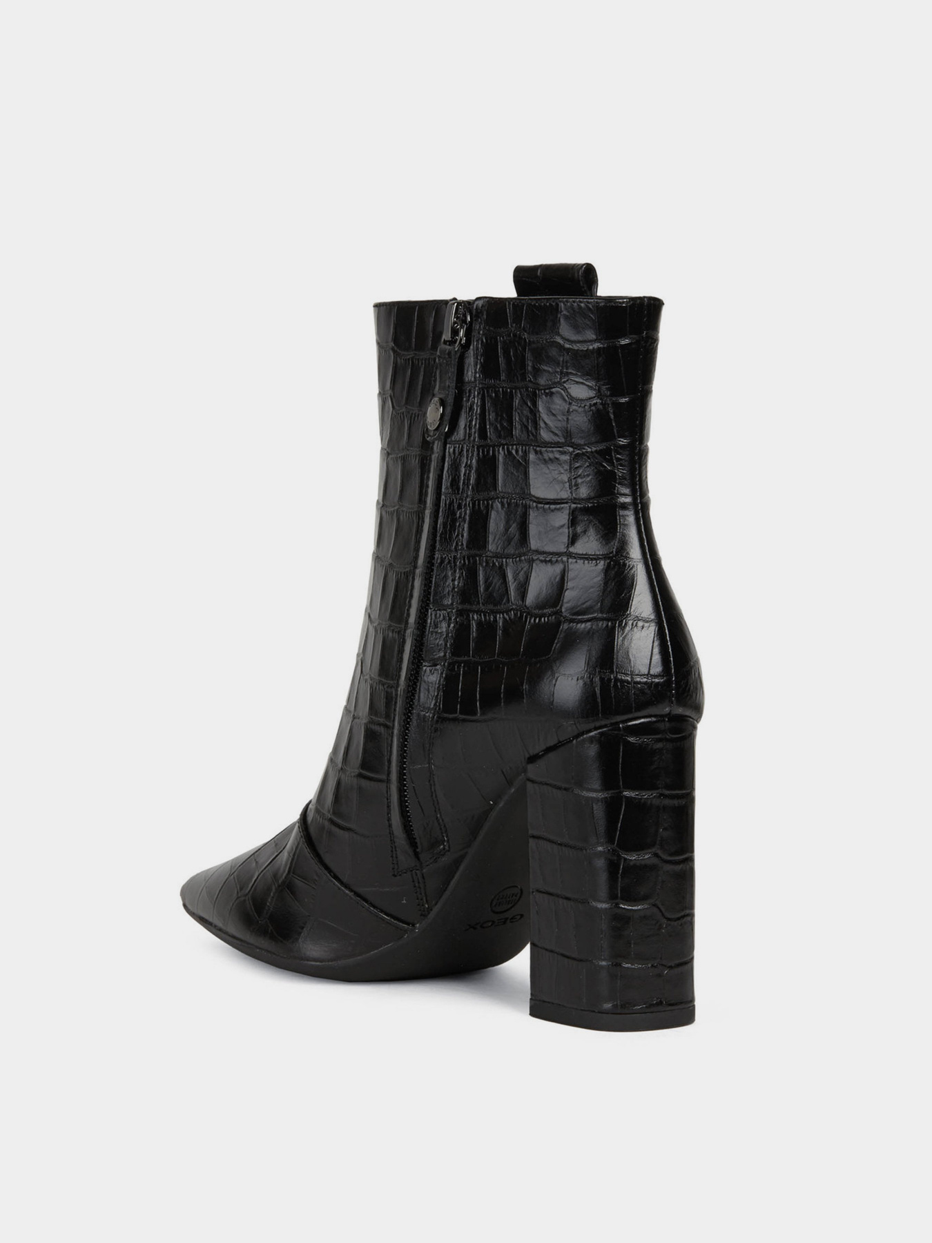 Черевики Geox Bigliana модель D16PWD-00040-C9999 Фото