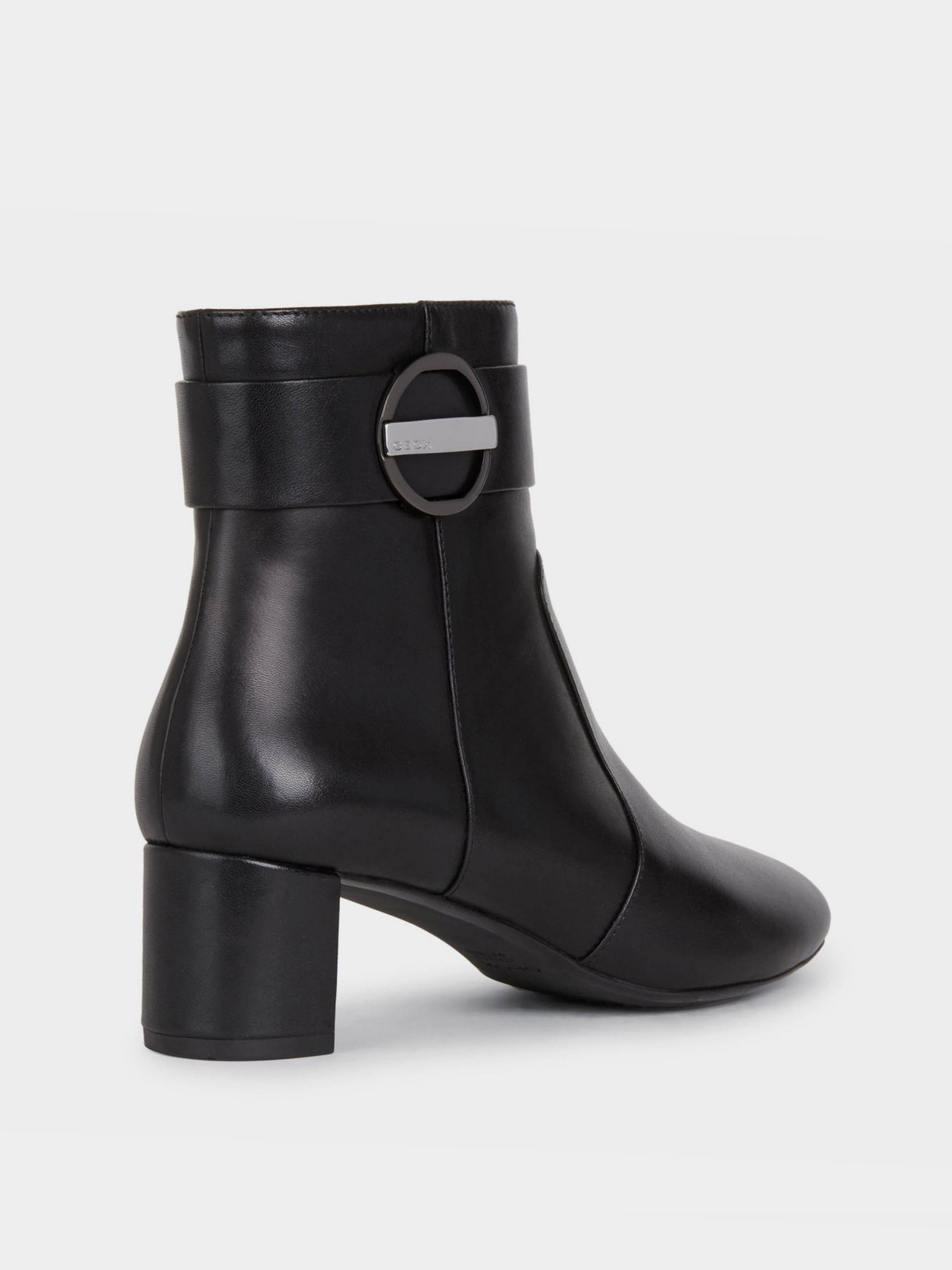 Ботинки Geox Pheby модель D16QMD-00085-C9999 Фото