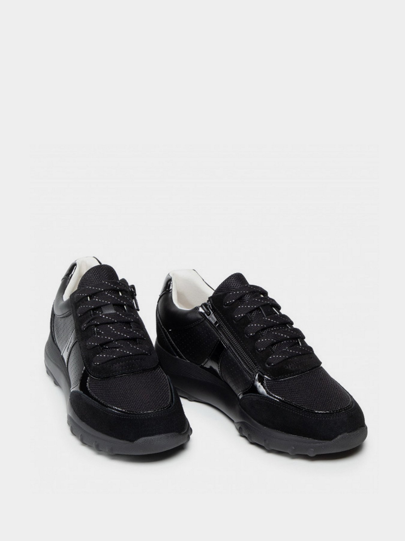 Кроссовки Geox Alleniee модель D25LPA-05422-C9999 Фото