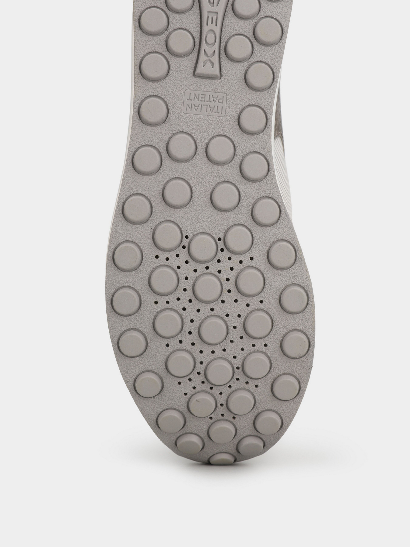 Кроссовки Geox Runntix модель D25RRB-0AS22-C0898 Фото