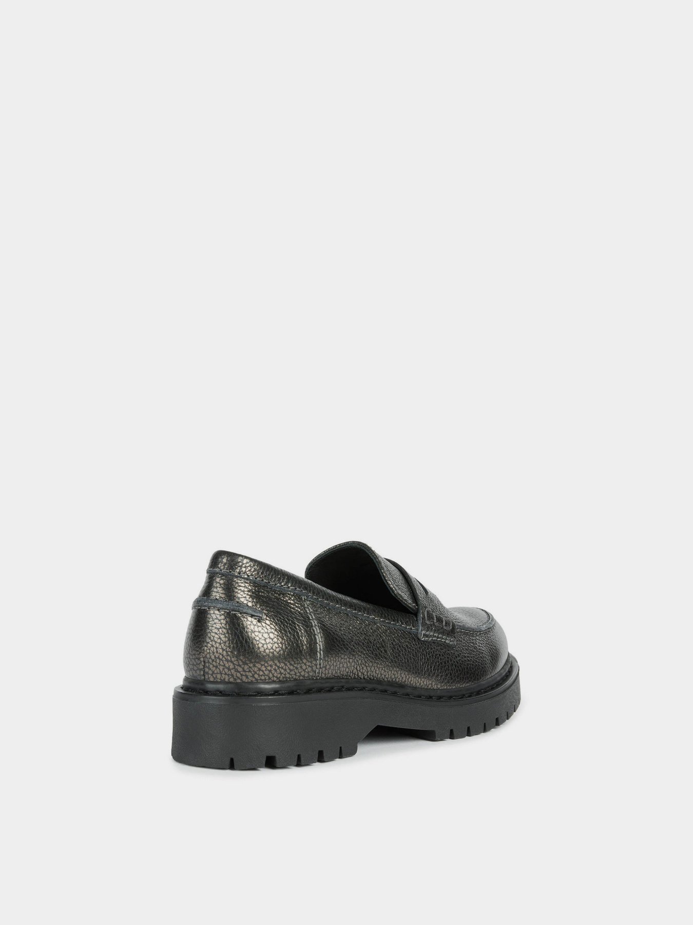 Лоферы Geox Bleyze модель D16QDB-000CR-C1357 Фото