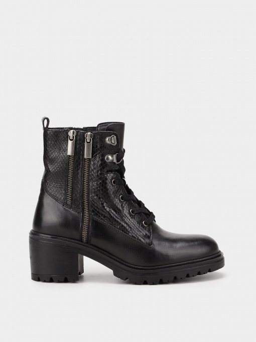 Ботинки Geox Damiana модель D26QCA-04341-C9999 Фото