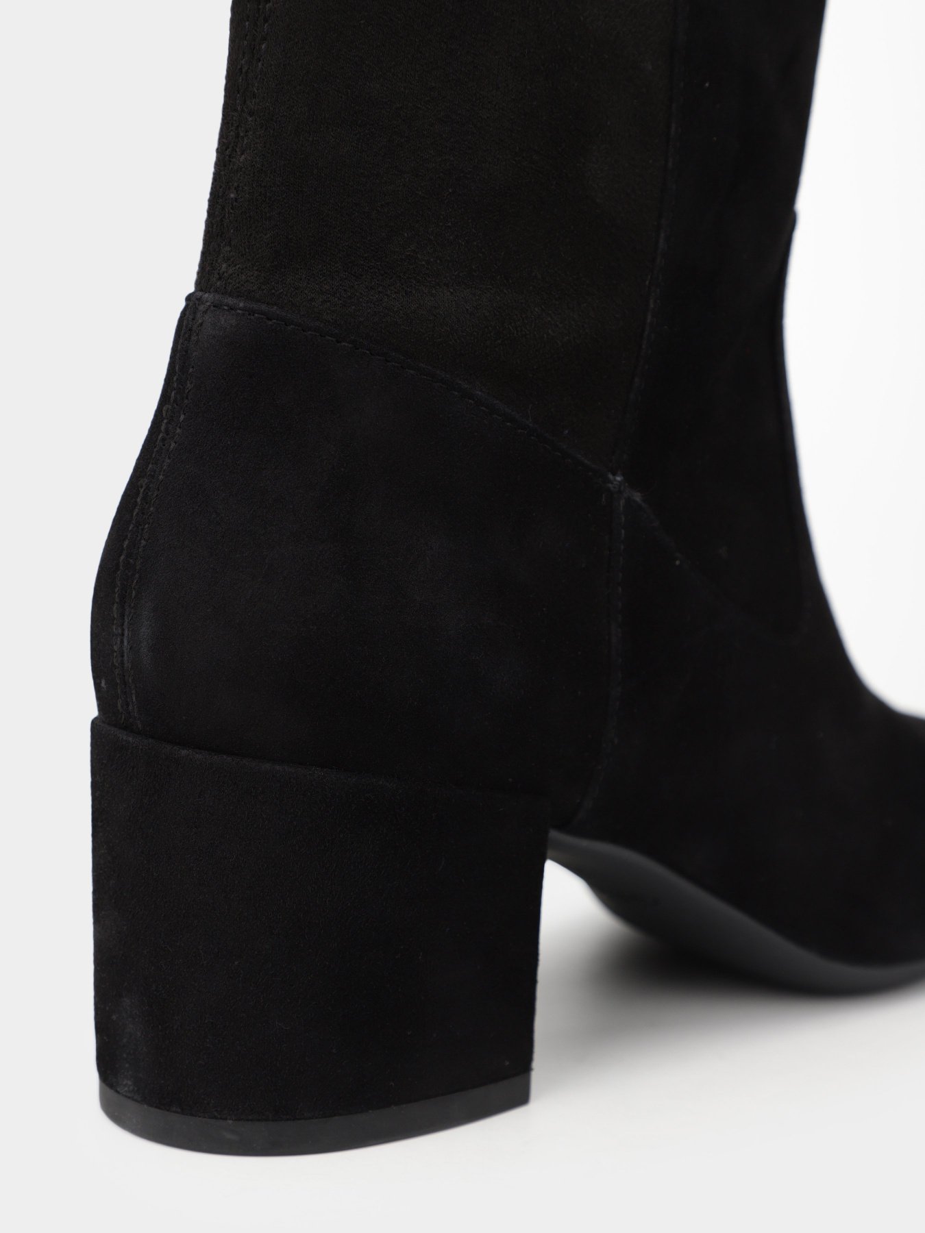 Сапоги Geox Eleana модель D26TWH-021JZ-C9999 Фото