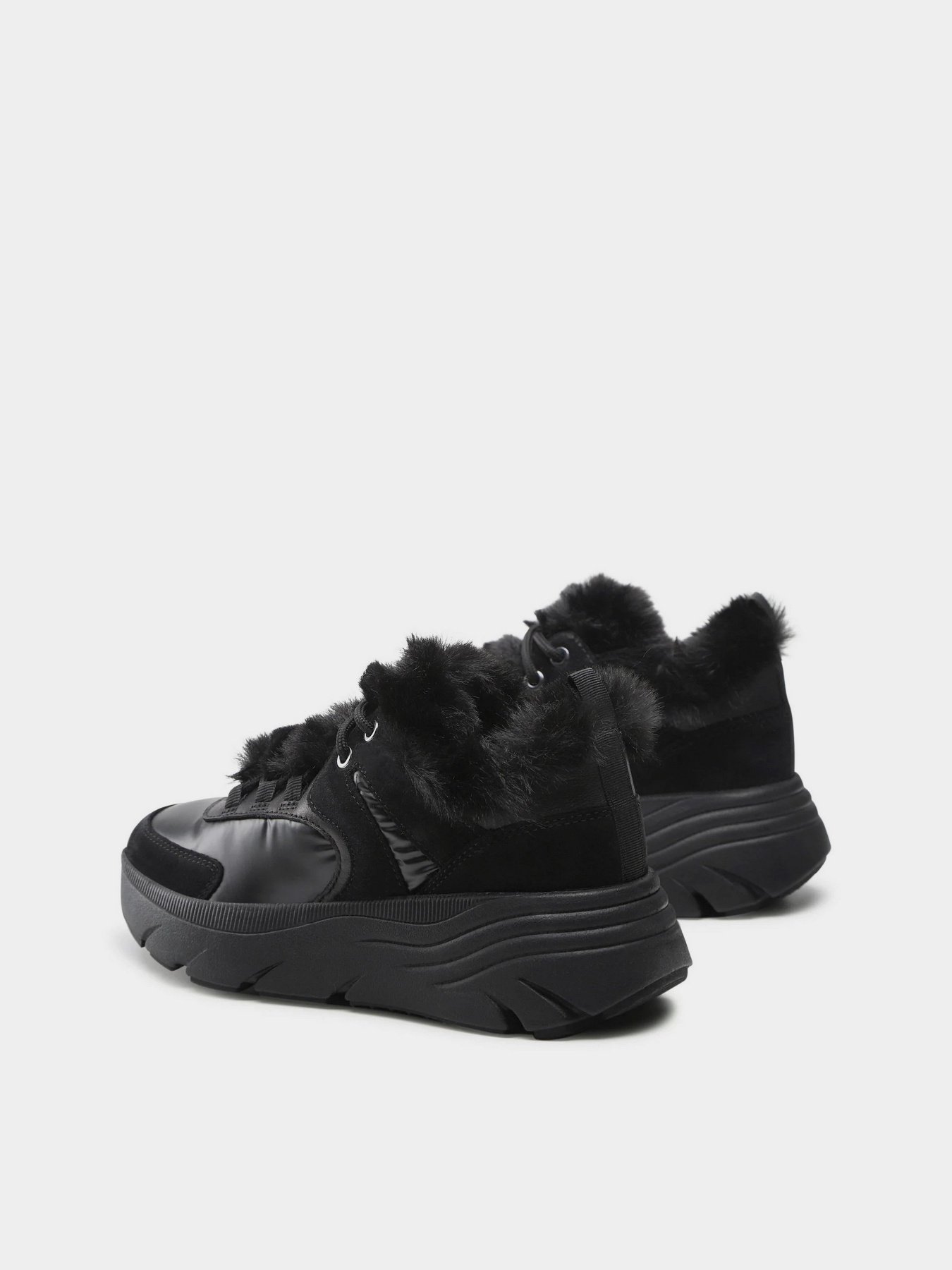 Кроссовки Geox Diamanta модель D26UFB-0FU85-C9999 Фото