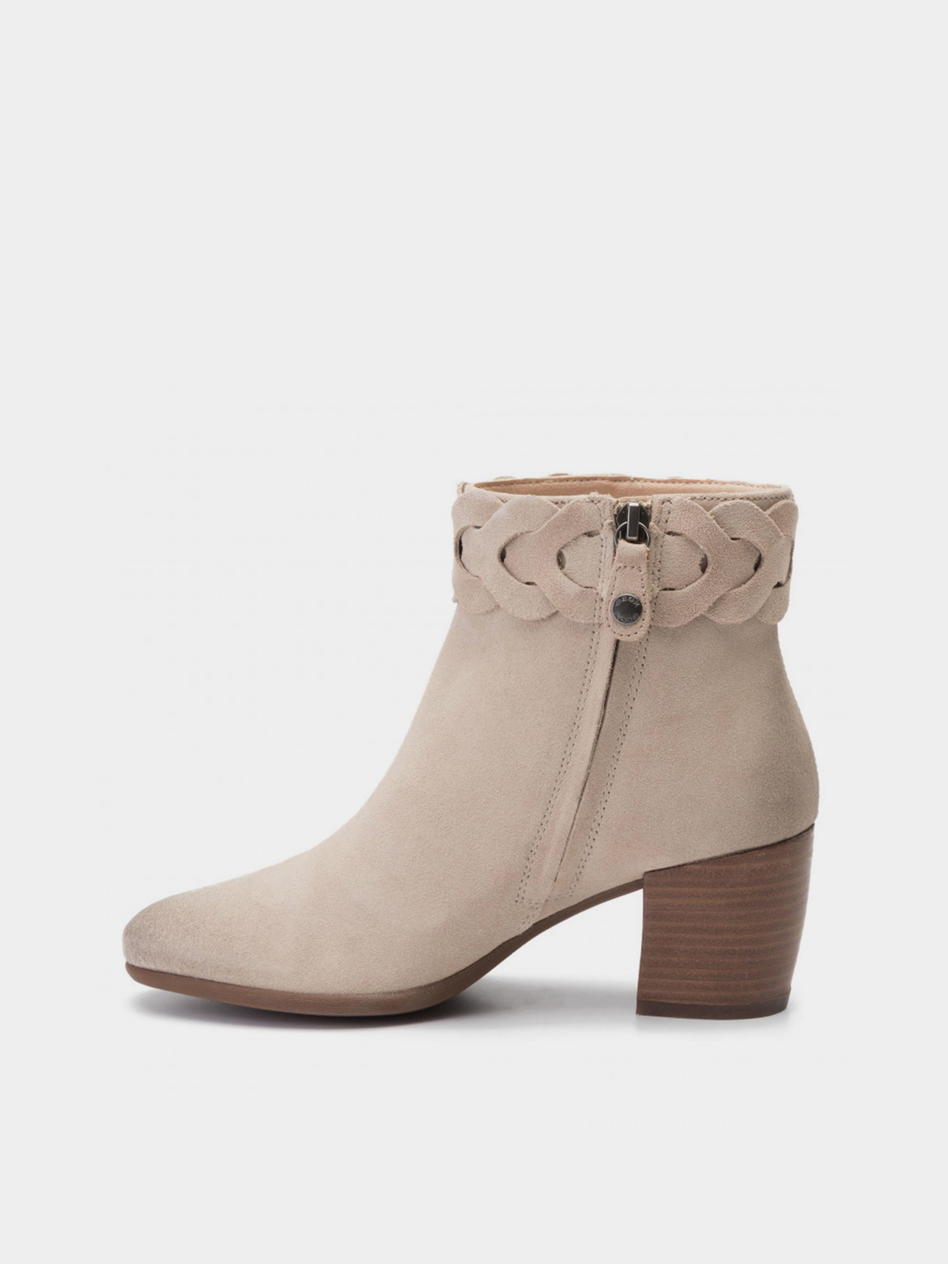 Бoтильоны Geox New Lucinda модель D92AMA-00022-C6738 Фото