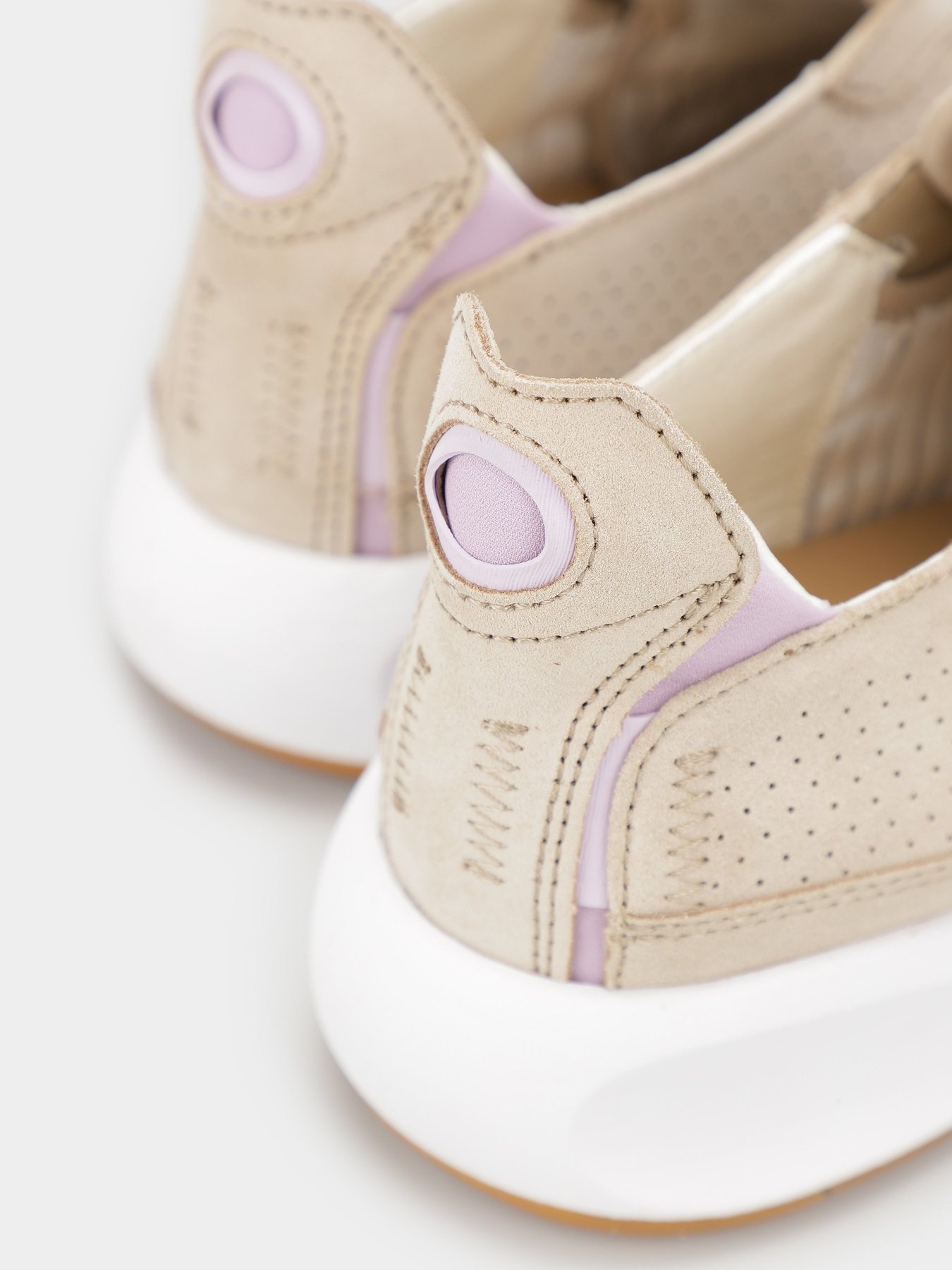 Кроссовки Geox Aerantis модель D02HNA-00022-C6738 Фото