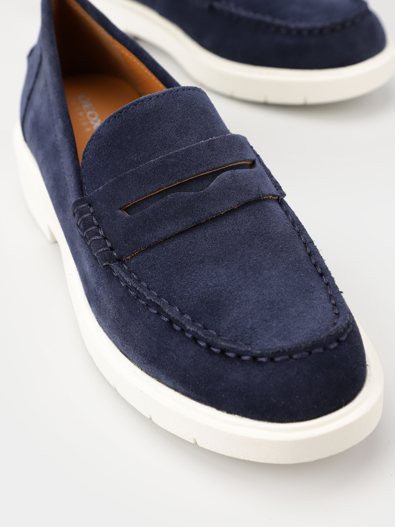 Лоферы Geox Spherica EC1 модель D25QRA-00022-C4002 Фото