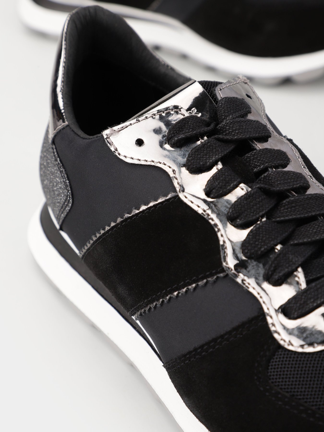 Кроссовки повседневные Geox Spherica модель D26F4A-022FU-C9B1G Фото