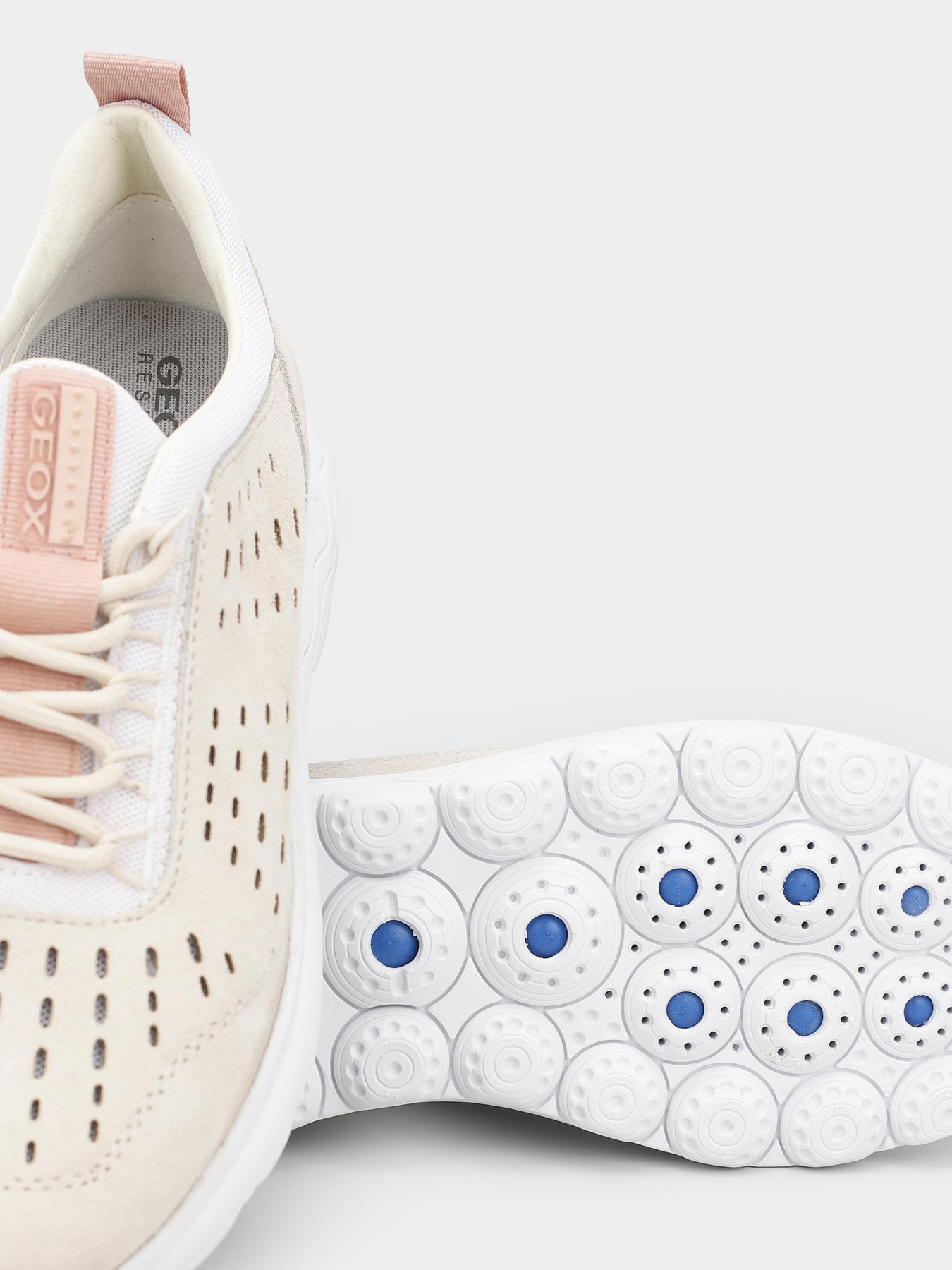 Кроссовки Geox Spherica модель D35NUA-02214-C1002 Фото