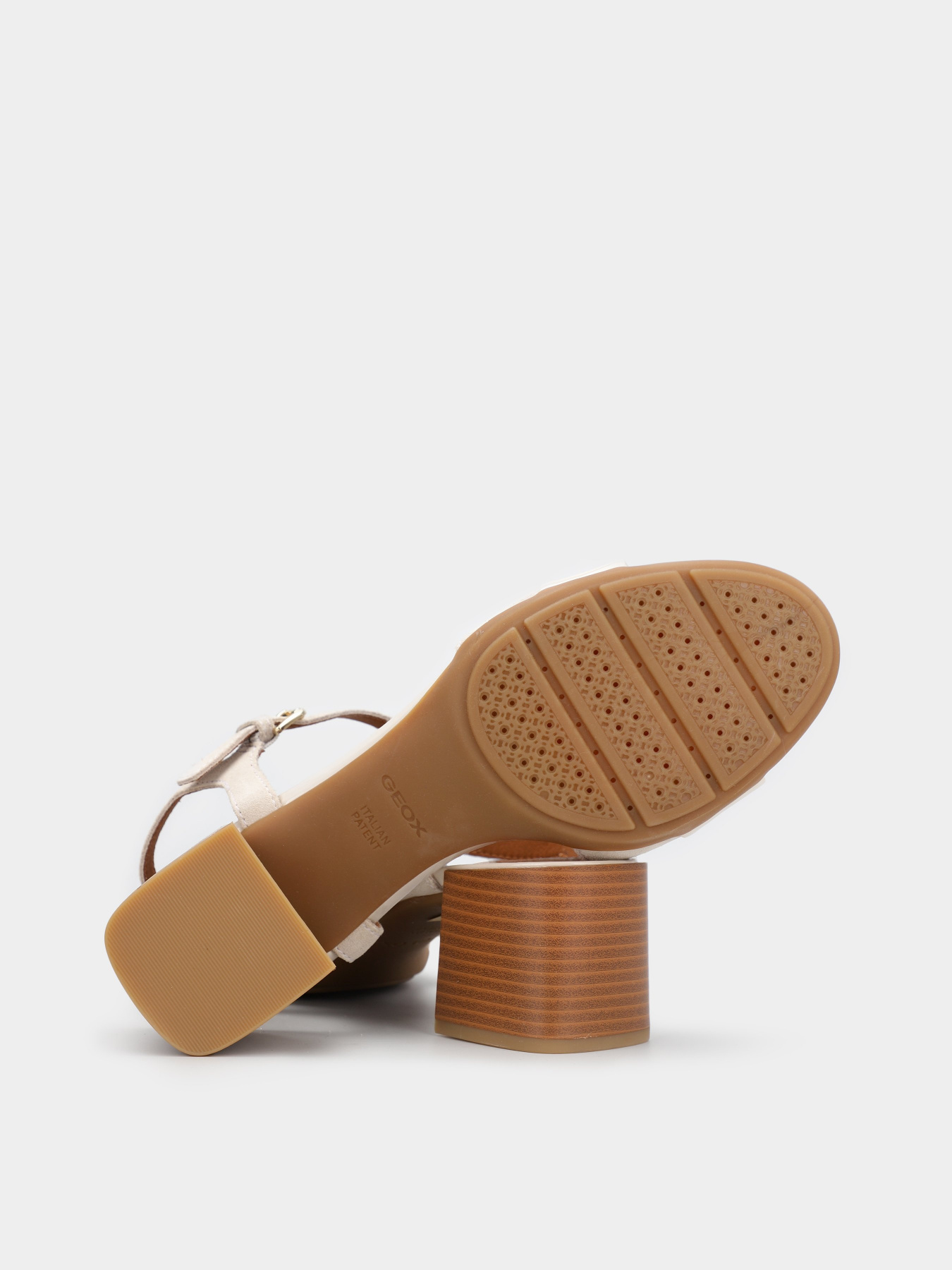 Босоножки Geox Marykarmen модель D35RLB-022HH-C1002 Фото