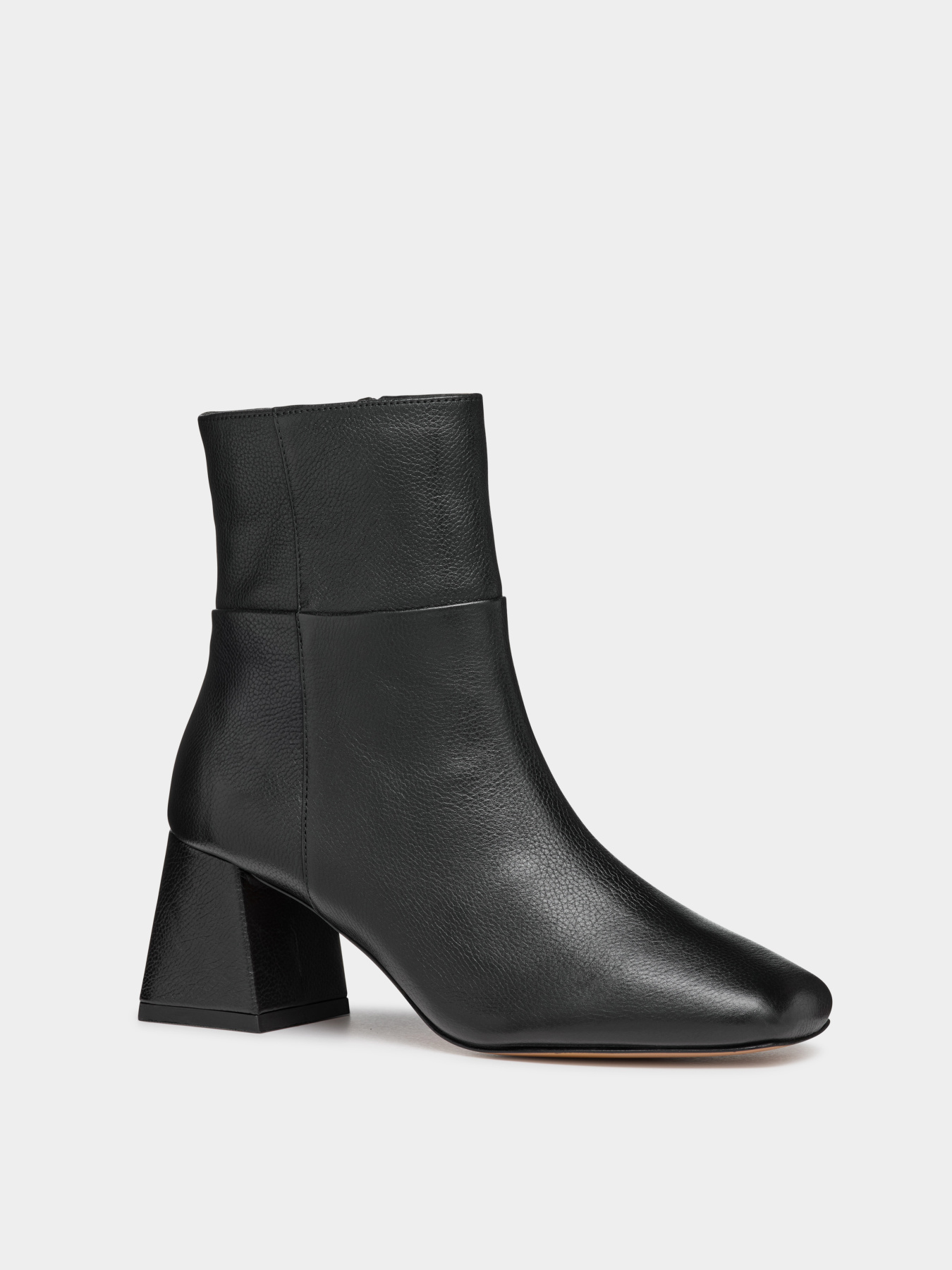 Бoтильоны Geox Coronilla модель D46D1B-00046-C9999 Фото