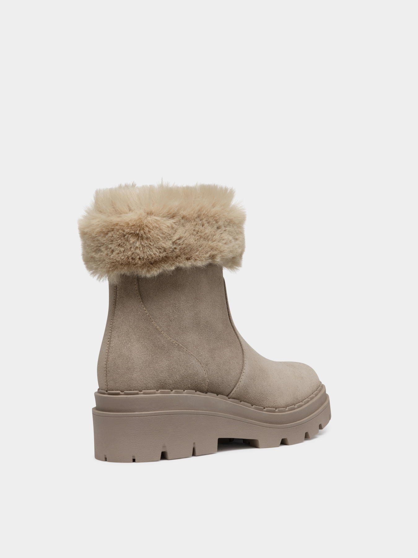 Ботинки Geox Felleny модель D46XEG-022BH-C6369 Ботинки Geox Felleny модель D46XEG-022BH-C6369 Фото