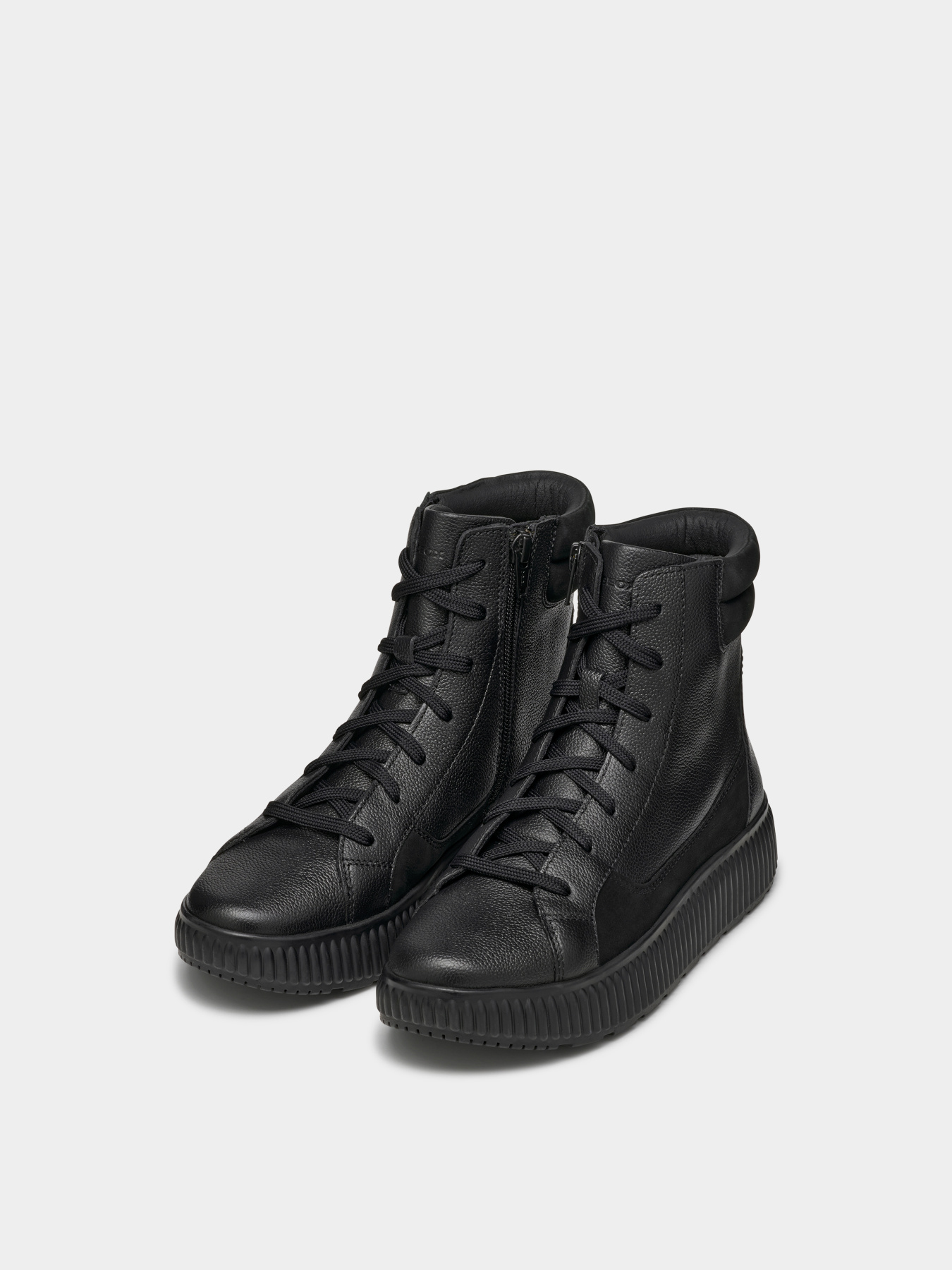 Ботинки Geox Graisy модель D46XFF-046LT-C9999 Фото