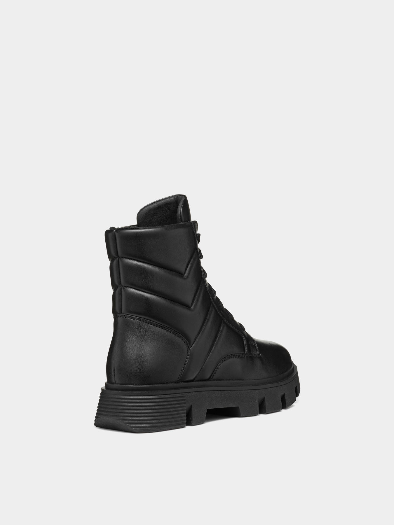 Ботинки Geox Vilde модель D46UAG-0TUBC-C9999 Фото