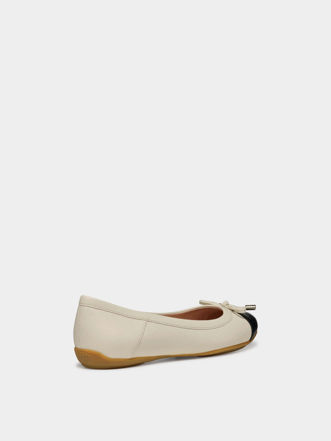 Балетки Geox Charlene модель D16Y7C-0ARBC-C1S9B Фото