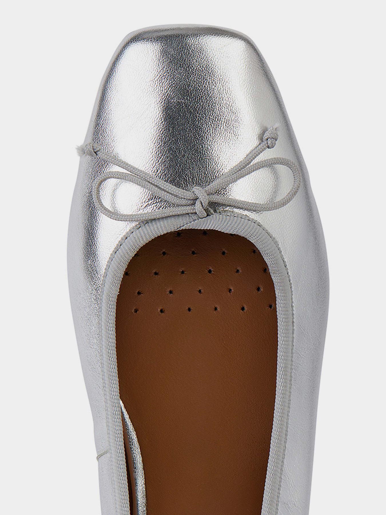 Балетки Geox Marsilea модель D45W6A-0Y211-C1007 Фото