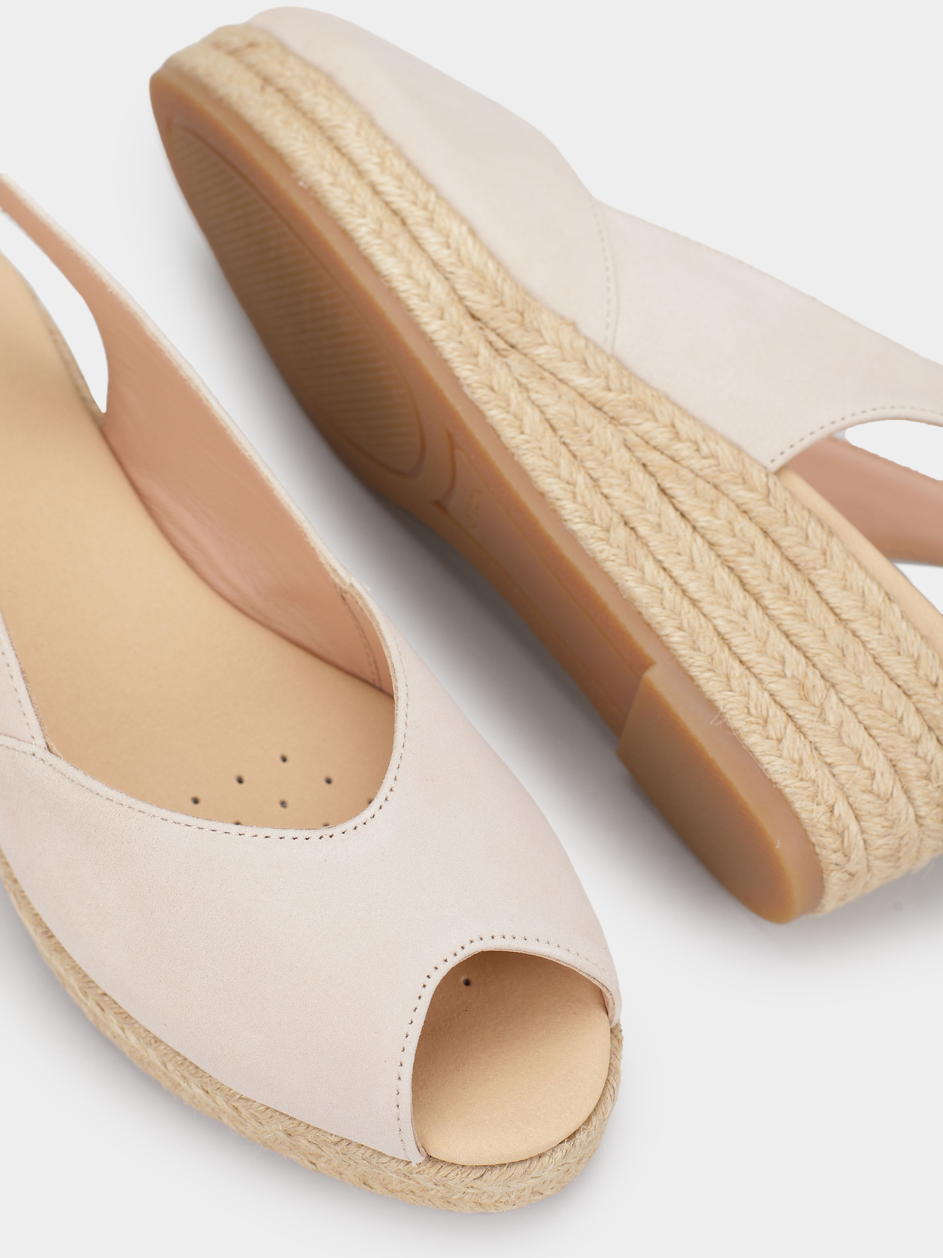 Босоніжки Geox Iberide модель D55YXA-00021-C6738 Босоніжки Geox Iberide модель D55YXA-00021-C6738 Фото