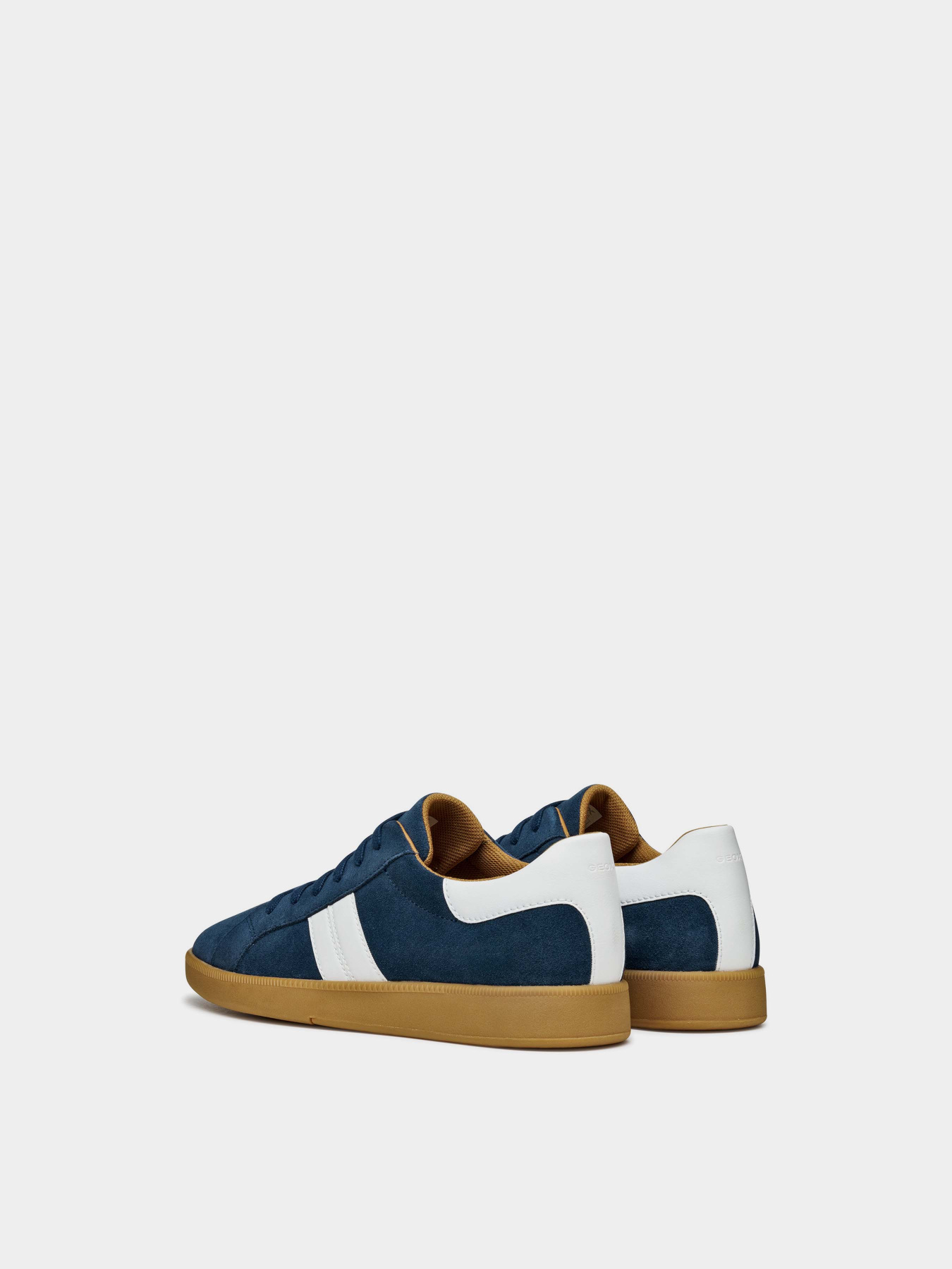 Кеды низкие Geox Meleda модель D36UGB-022BC-C4K1Z Фото