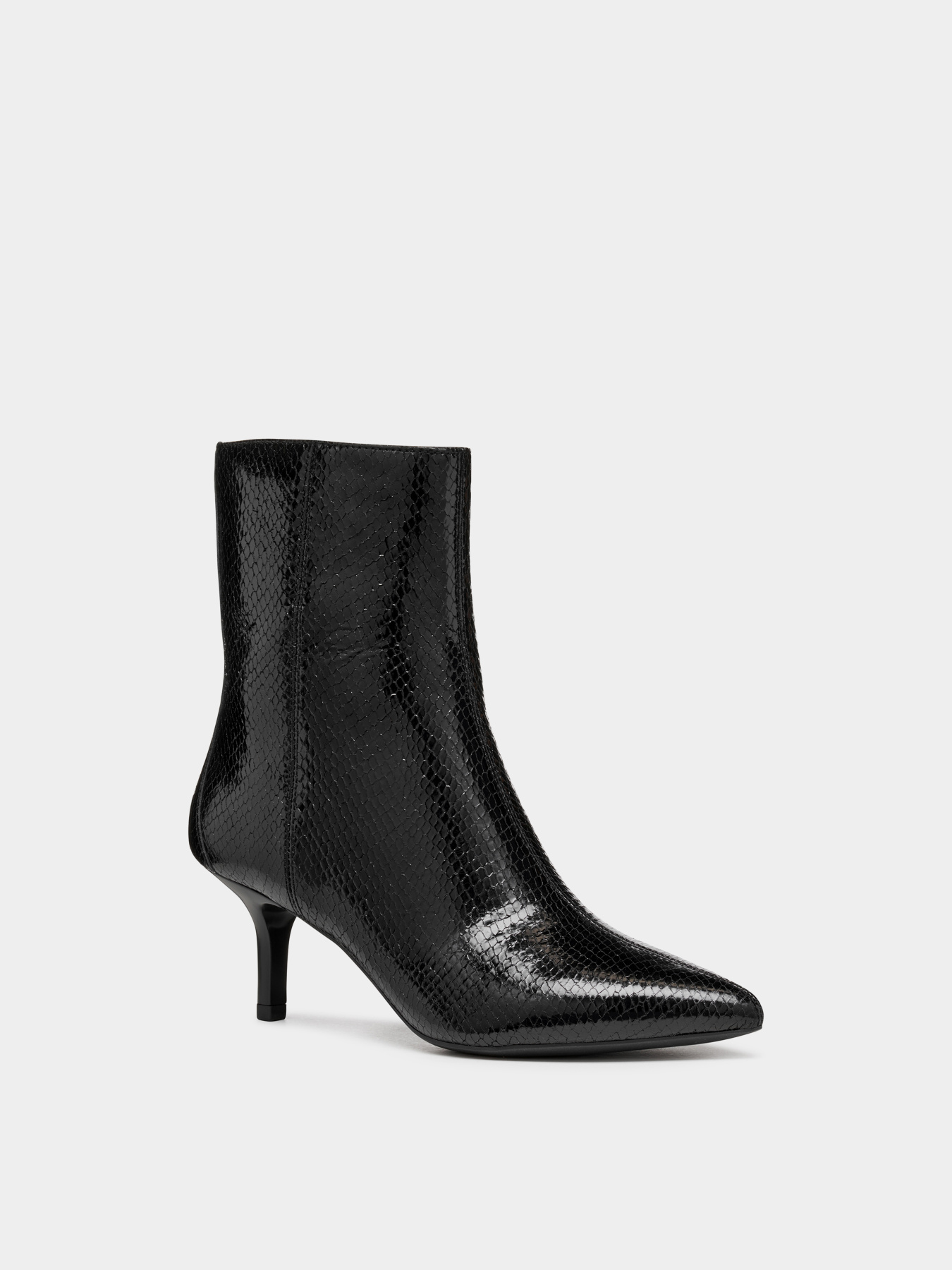 Ботильйони Geox KLEOPY модель D56YBB-000KY-C9999 Ботильйони Geox KLEOPY модель D56YBB-000KY-C9999 Фото