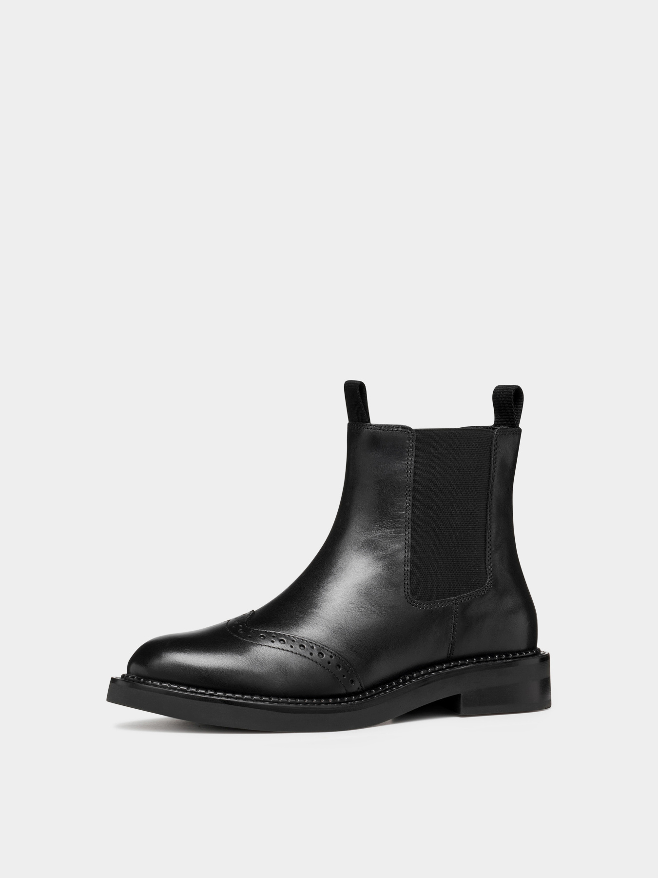 Челси Geox SERILDA модель D56WYC-00043-C9999 Челси Geox SERILDA модель D56WYC-00043-C9999 Фото