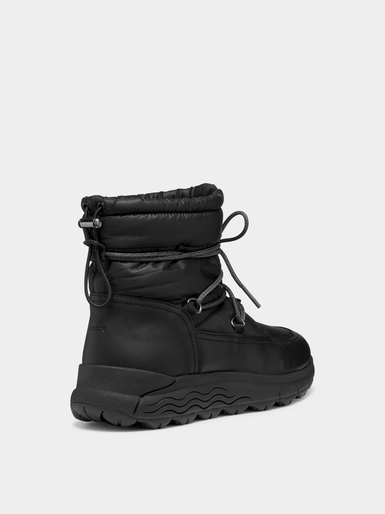 Сапоги дутики Geox SPHERICA 4X4 модель D4626A-0FU85-C9999 Фото