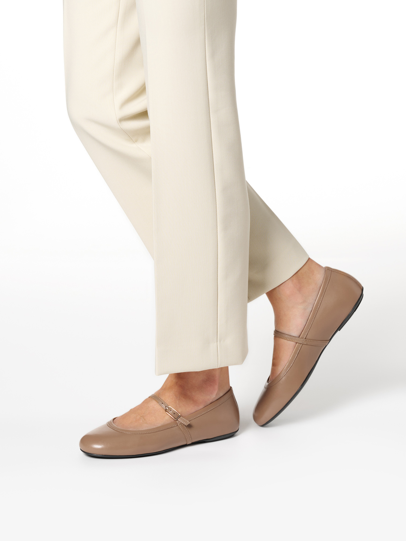 Балетки Geox PALMARIA модель D56MUA-000TU-C5000 Фото