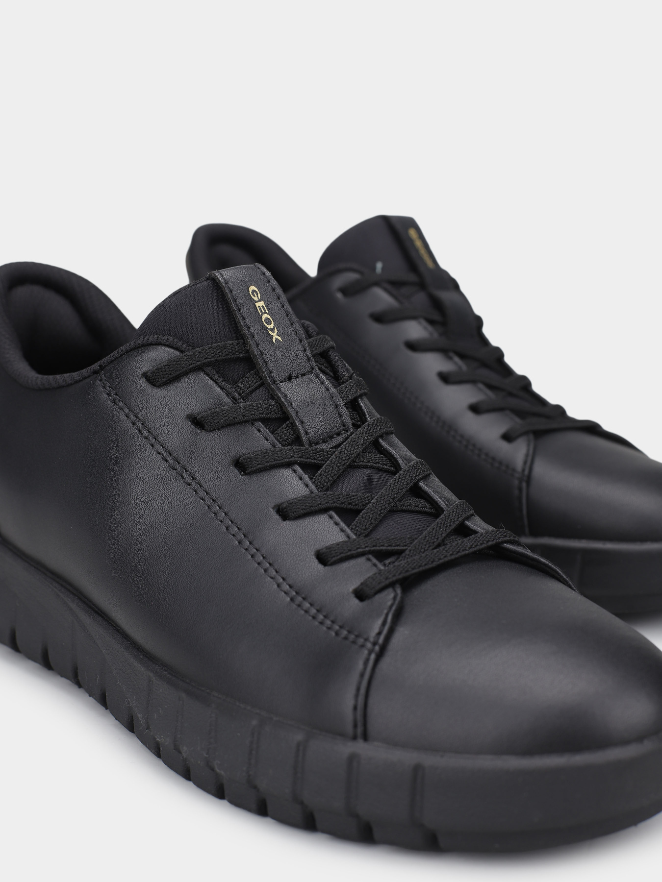 Кроссовки повседневные Geox модель D567SA-09B15-C9999 Фото