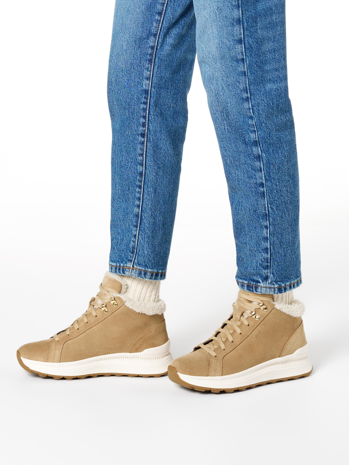 Ботинки Geox SPHERICA ACTIF модель D56WPA-00022-C5010 Фото