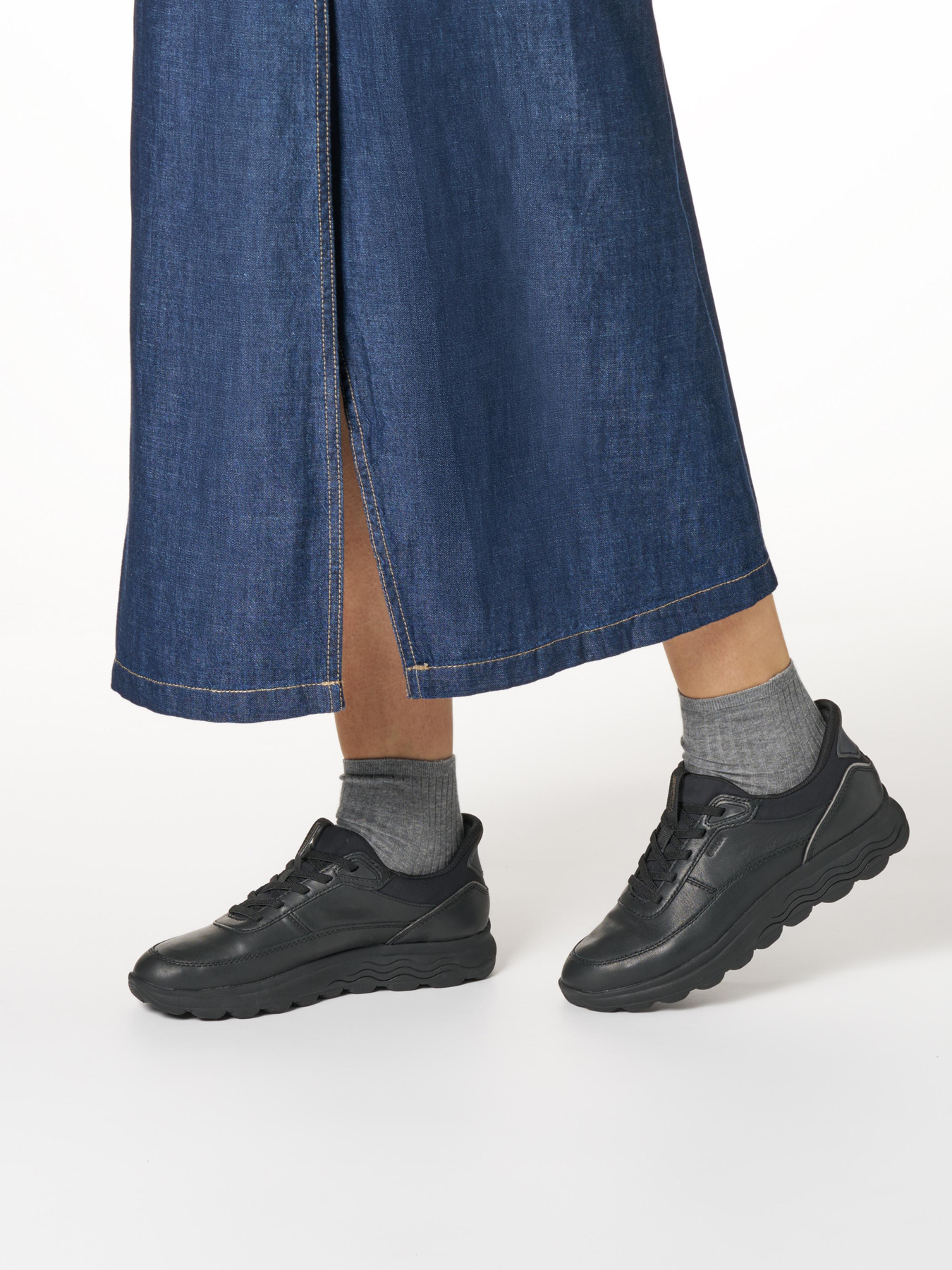 Кроссовки Geox SPHERICA PLUS модель D567MB-00085-C9999 Фото