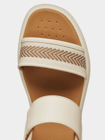 Сандалии Geox CAMALEI модель D650ND-05411-C1122 Фото