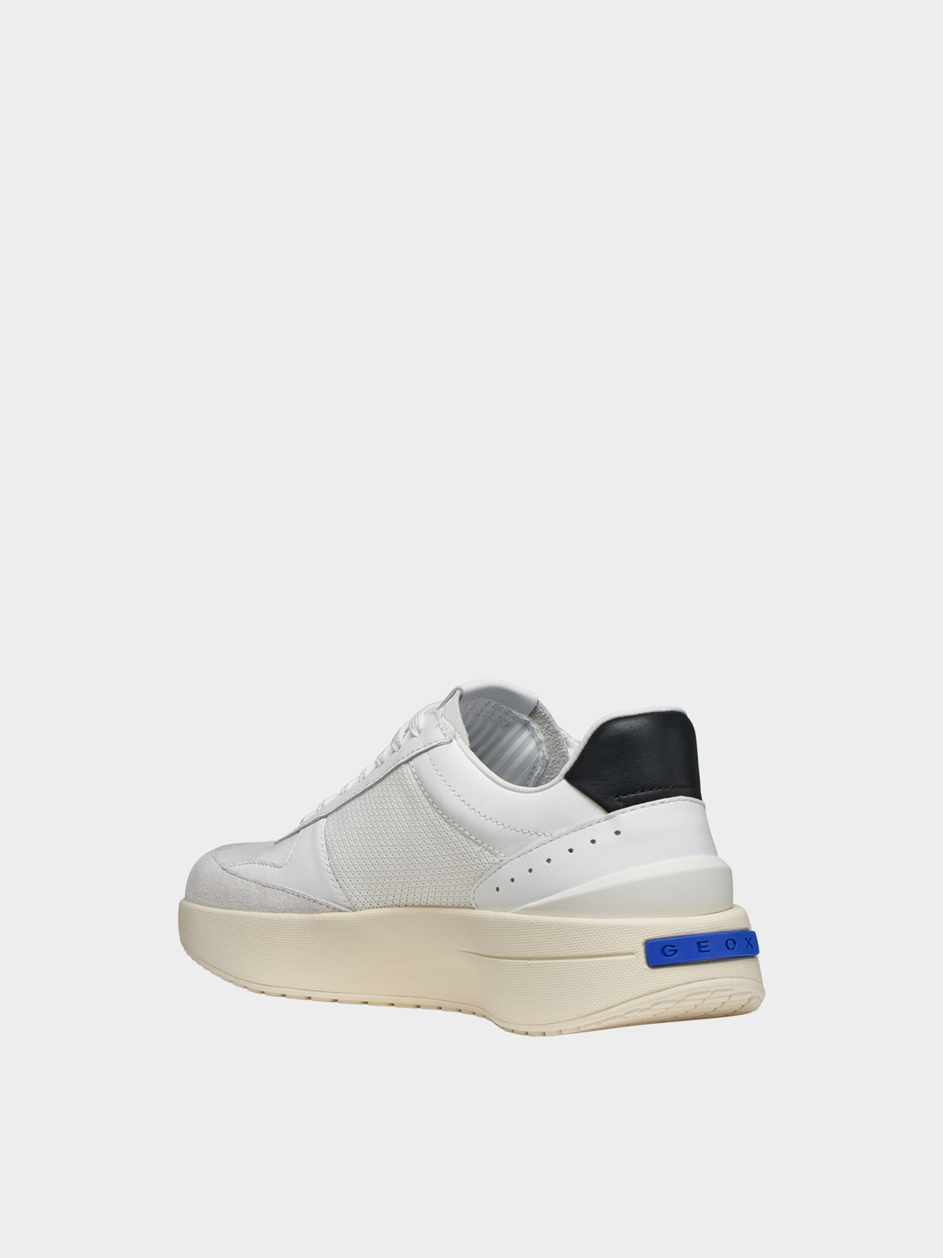 Кроссовки повседневные Geox GXRN-01 модель D659KA-0T514-C1000 Фото